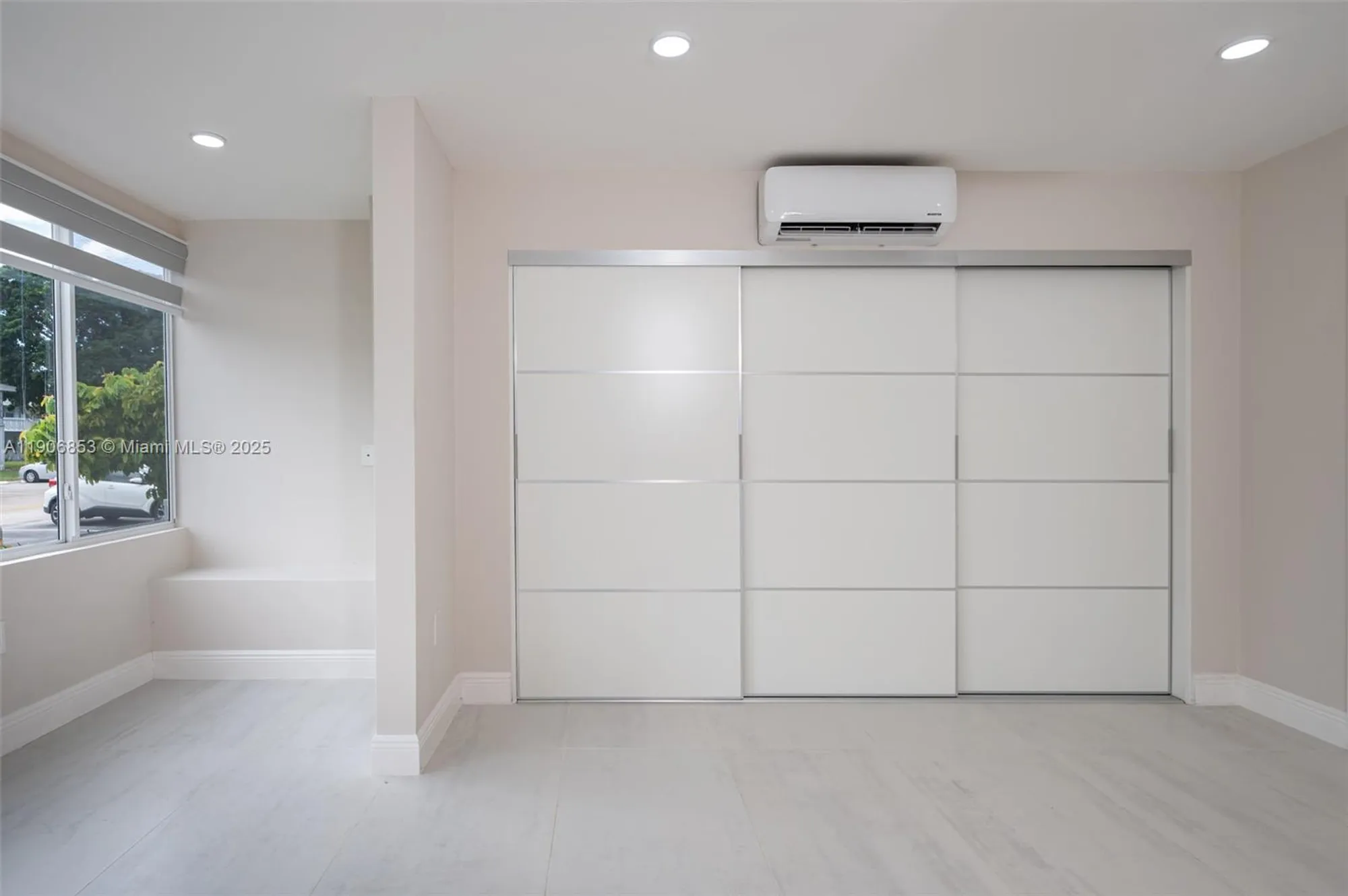 Property Slideshow image 14 of 22 | 102 upminster e unit e, Deerfield Beach, FL, 33442