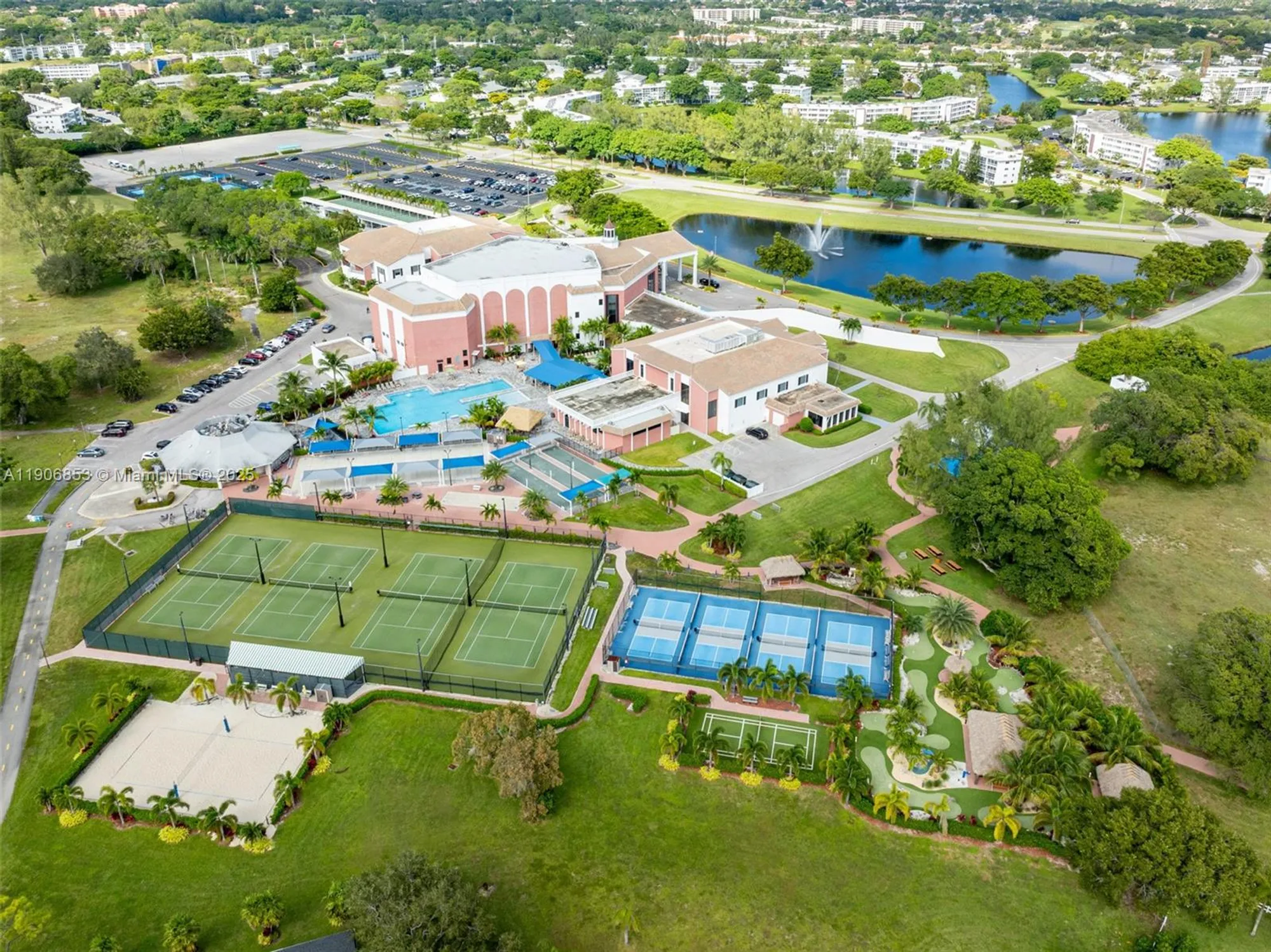 Property Slideshow image 21 of 22 | 102 upminster e unit e, Deerfield Beach, FL, 33442