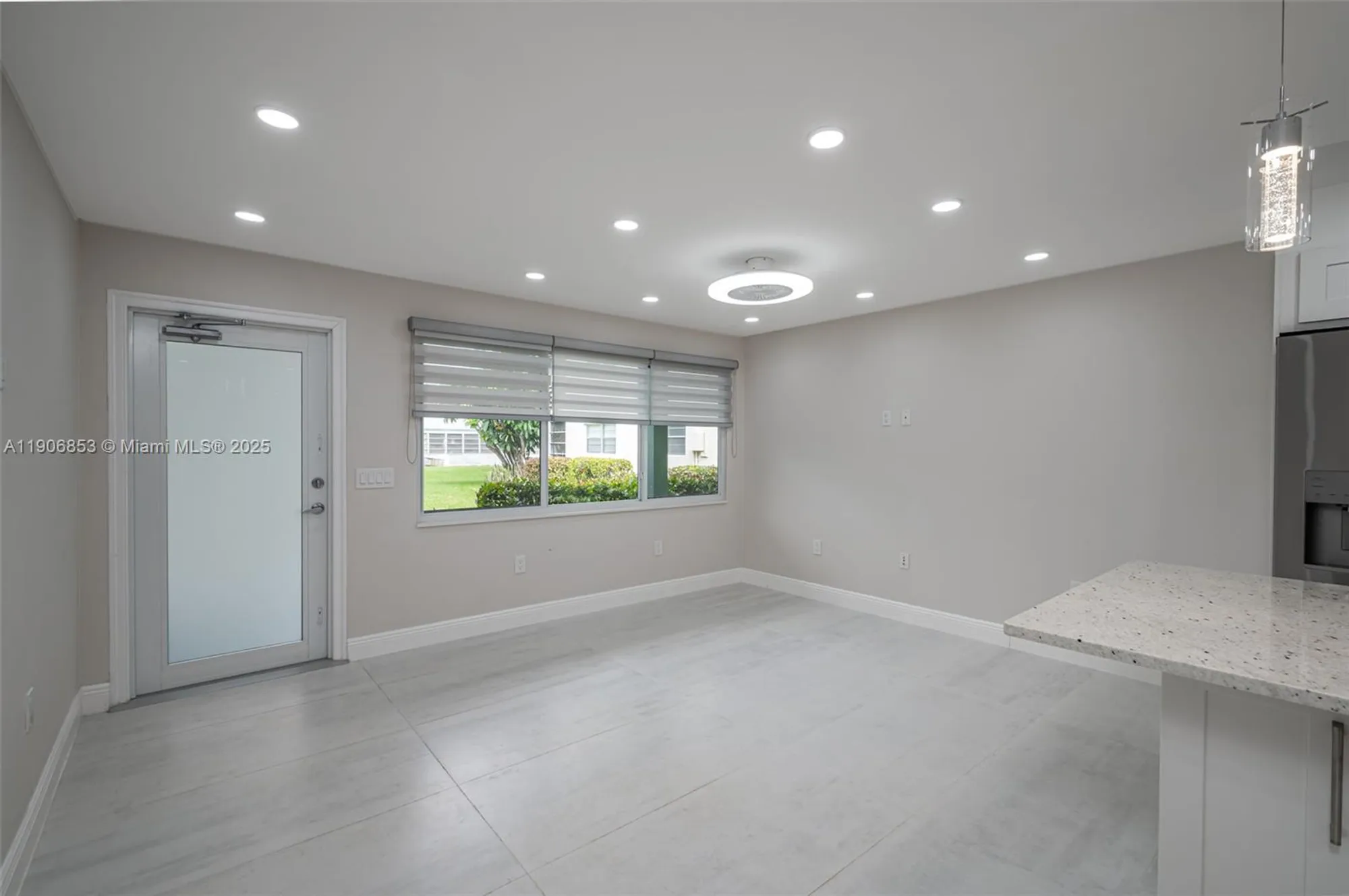 Property Slideshow image 5 of 22 | 102 upminster e unit e, Deerfield Beach, FL, 33442