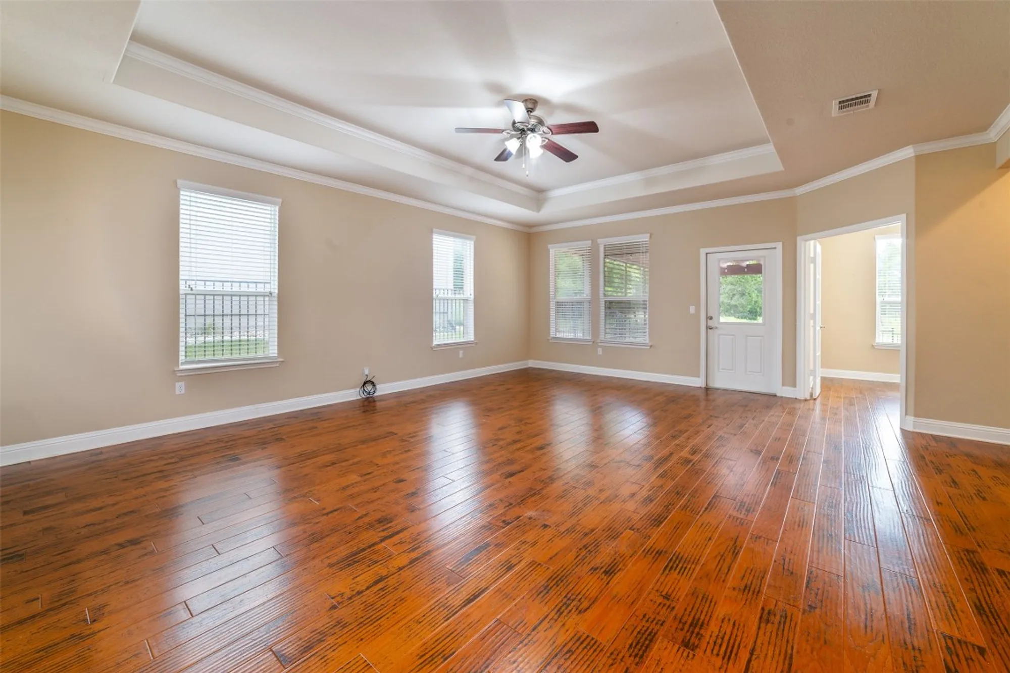 Property Slideshow image 17 of 29 | 902 dome peak ln, Georgetown, TX, 78633