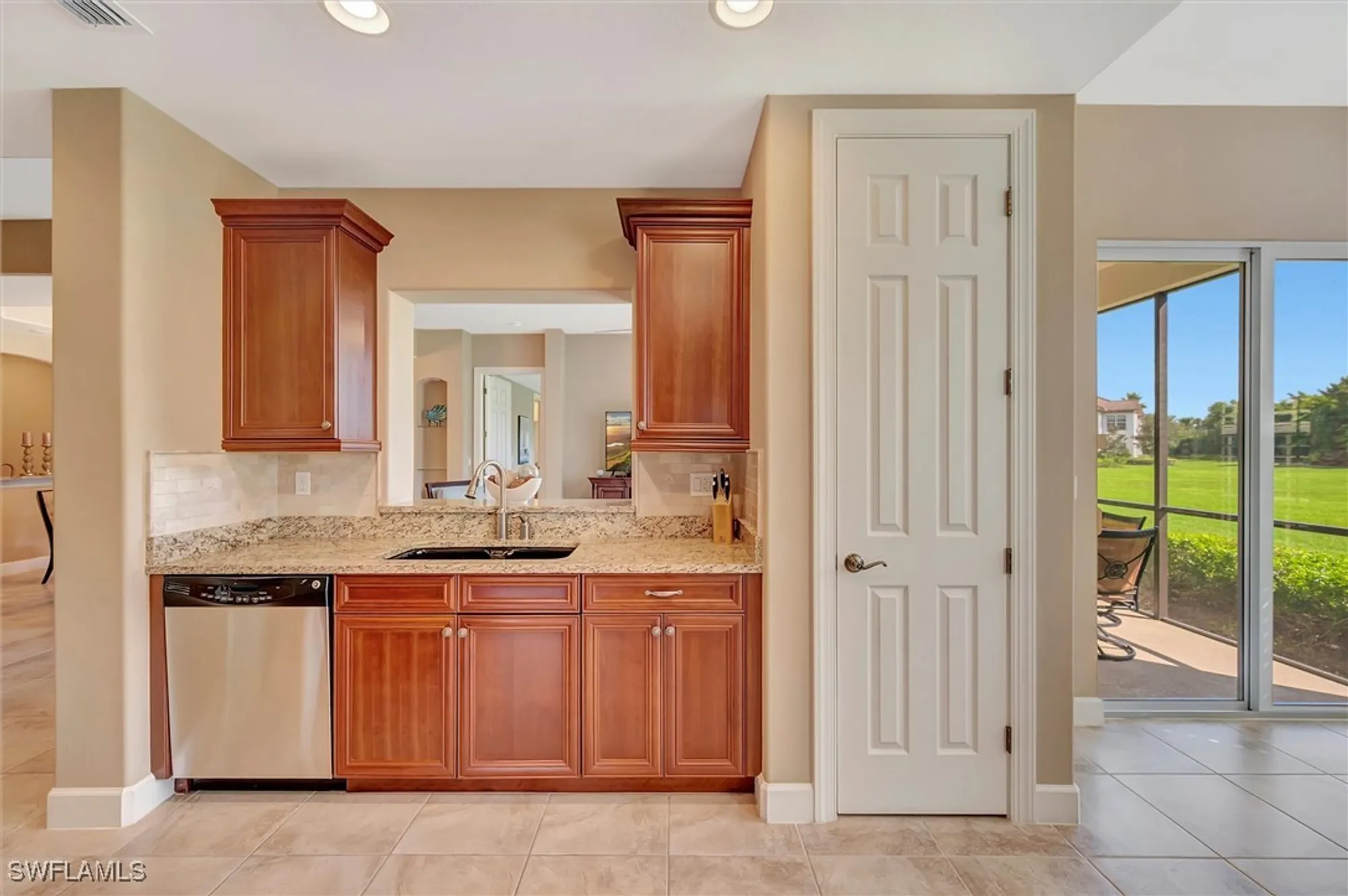 Property Slideshow image 18 of 50 | 8026 players cove dr 102, Naples, FL, 34113