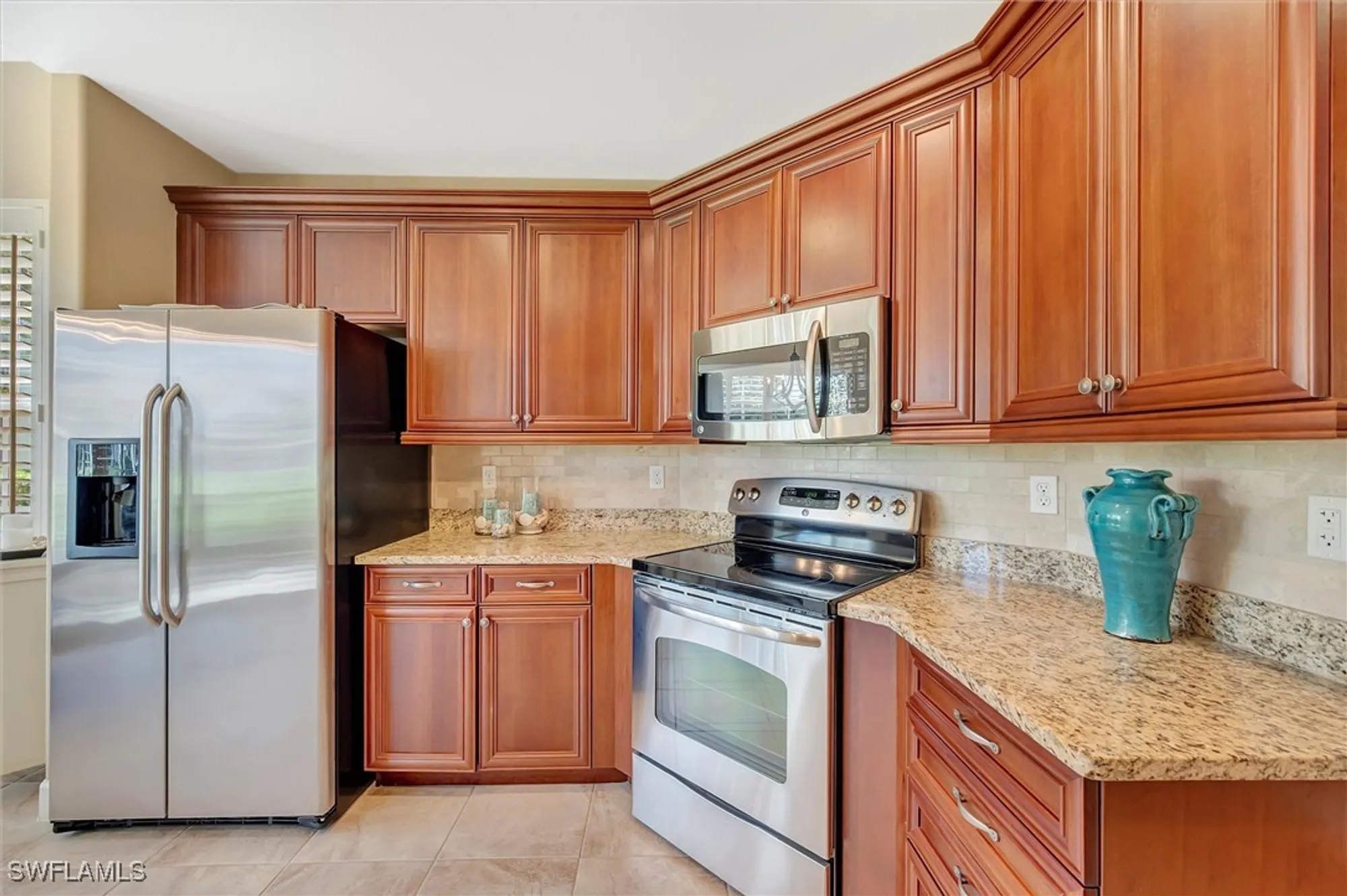 Property Slideshow image 21 of 50 | 8026 players cove dr 102, Naples, FL, 34113