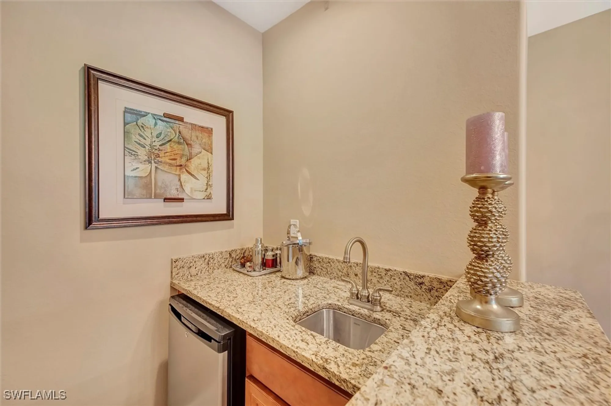 Property Slideshow image 23 of 50 | 8026 players cove dr 102, Naples, FL, 34113