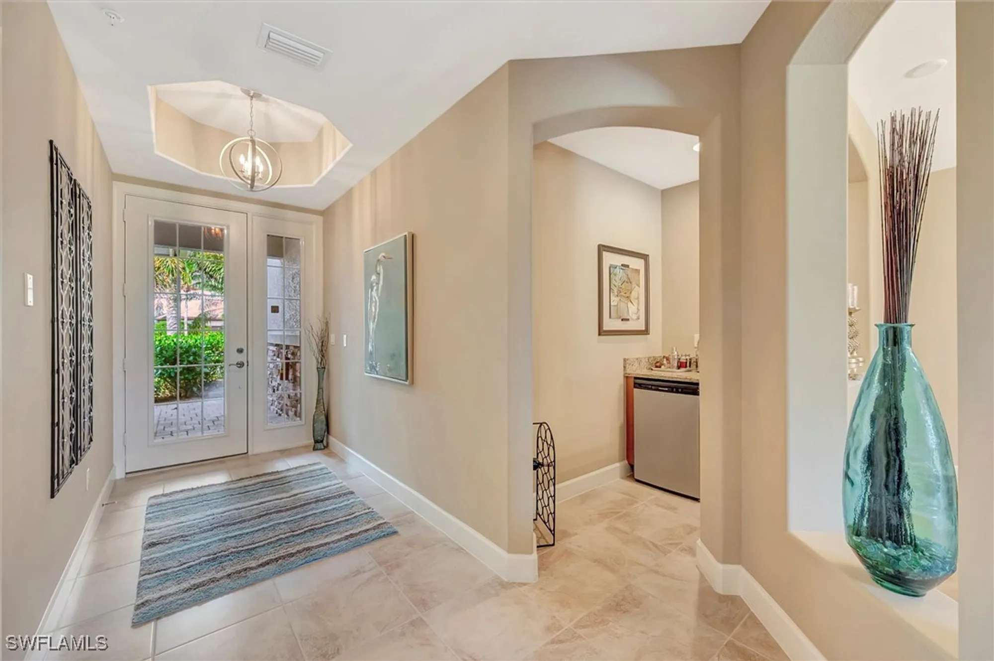 Property Slideshow image 8 of 50 | 8026 players cove dr 102, Naples, FL, 34113