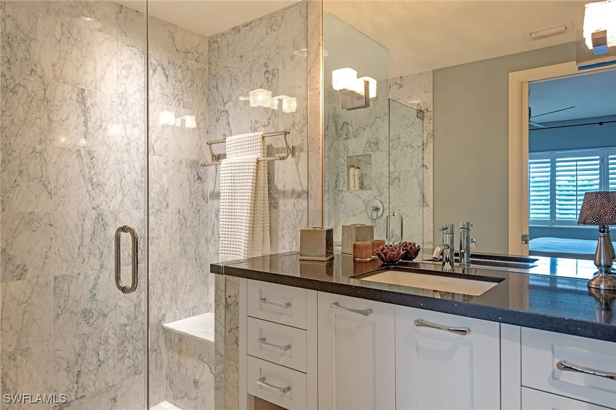 Property Slideshow image 14 of 18 | 3401 gulf shore blvd 203, Naples, FL, 34103