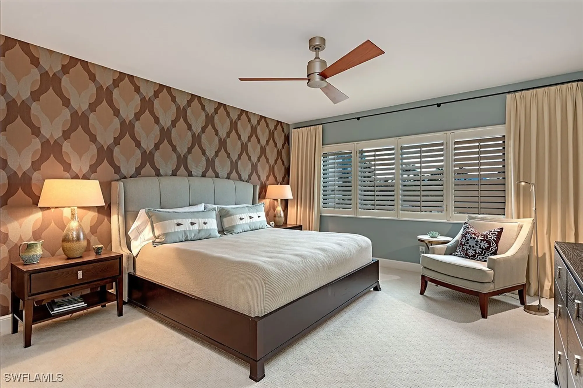 Property Slideshow image 15 of 18 | 3401 gulf shore blvd 203, Naples, FL, 34103