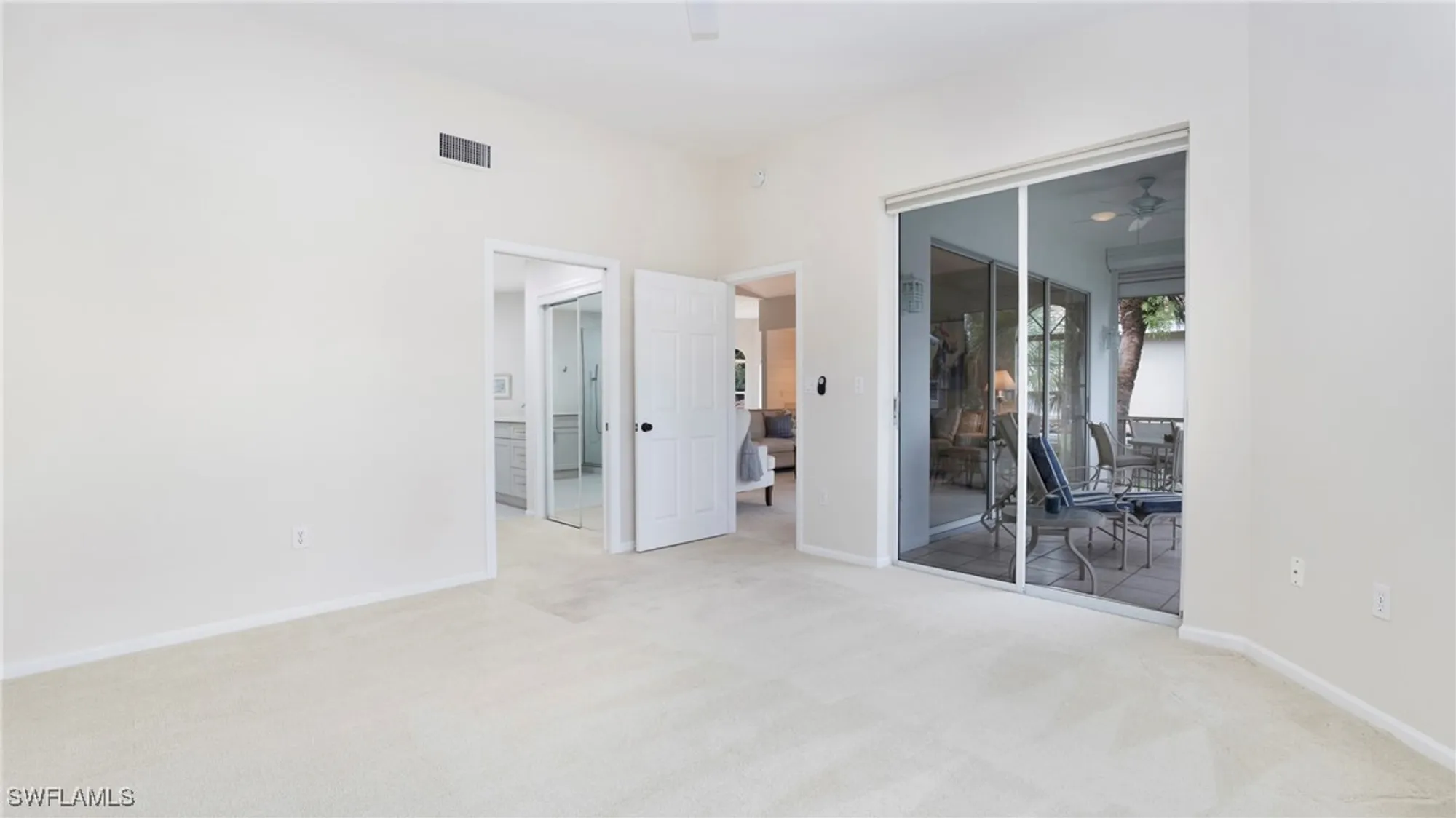 Property Slideshow image 19 of 40 | 8487 abbington cir # 1121, Naples, FL, 34108