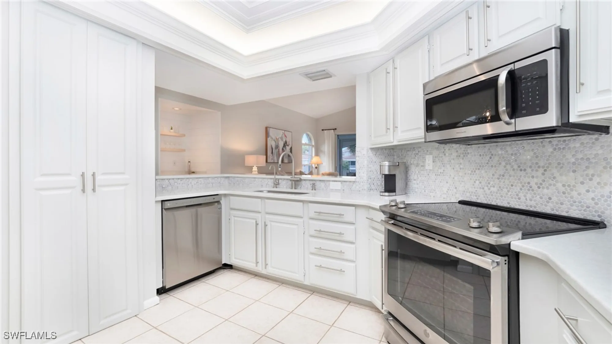 Property Slideshow image 6 of 40 | 8487 abbington cir # 1121, Naples, FL, 34108