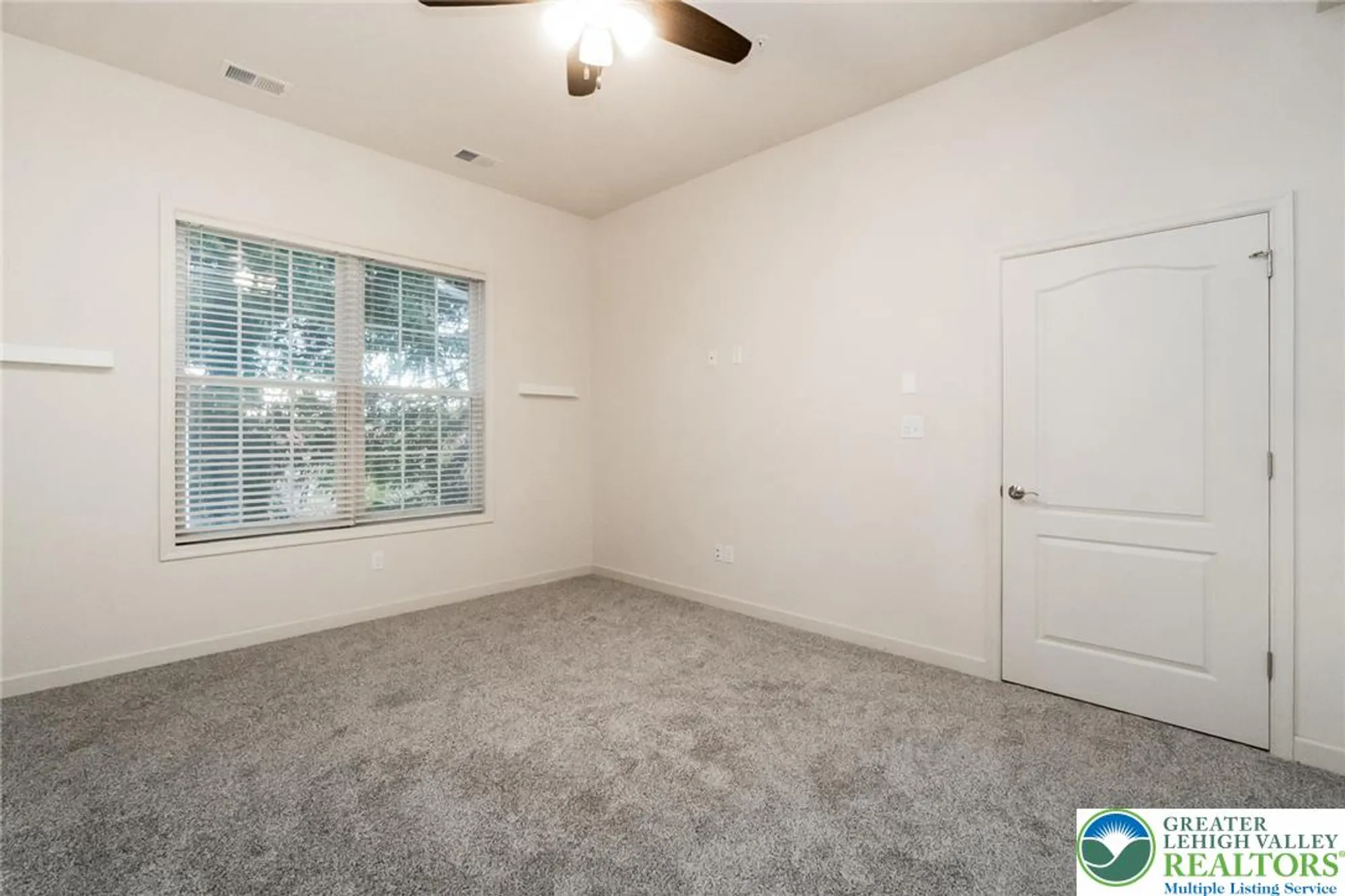 Property Slideshow image 25 of 54 | 5515 bayberry ln, Whitehall, PA, 18052