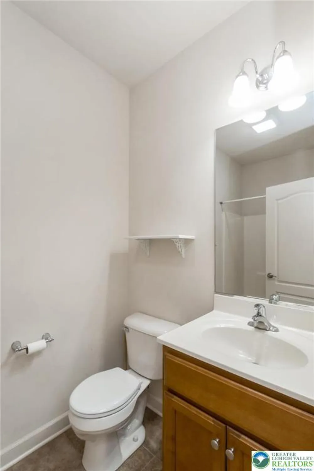 Property Slideshow image 38 of 54 | 5515 bayberry ln, Whitehall, PA, 18052