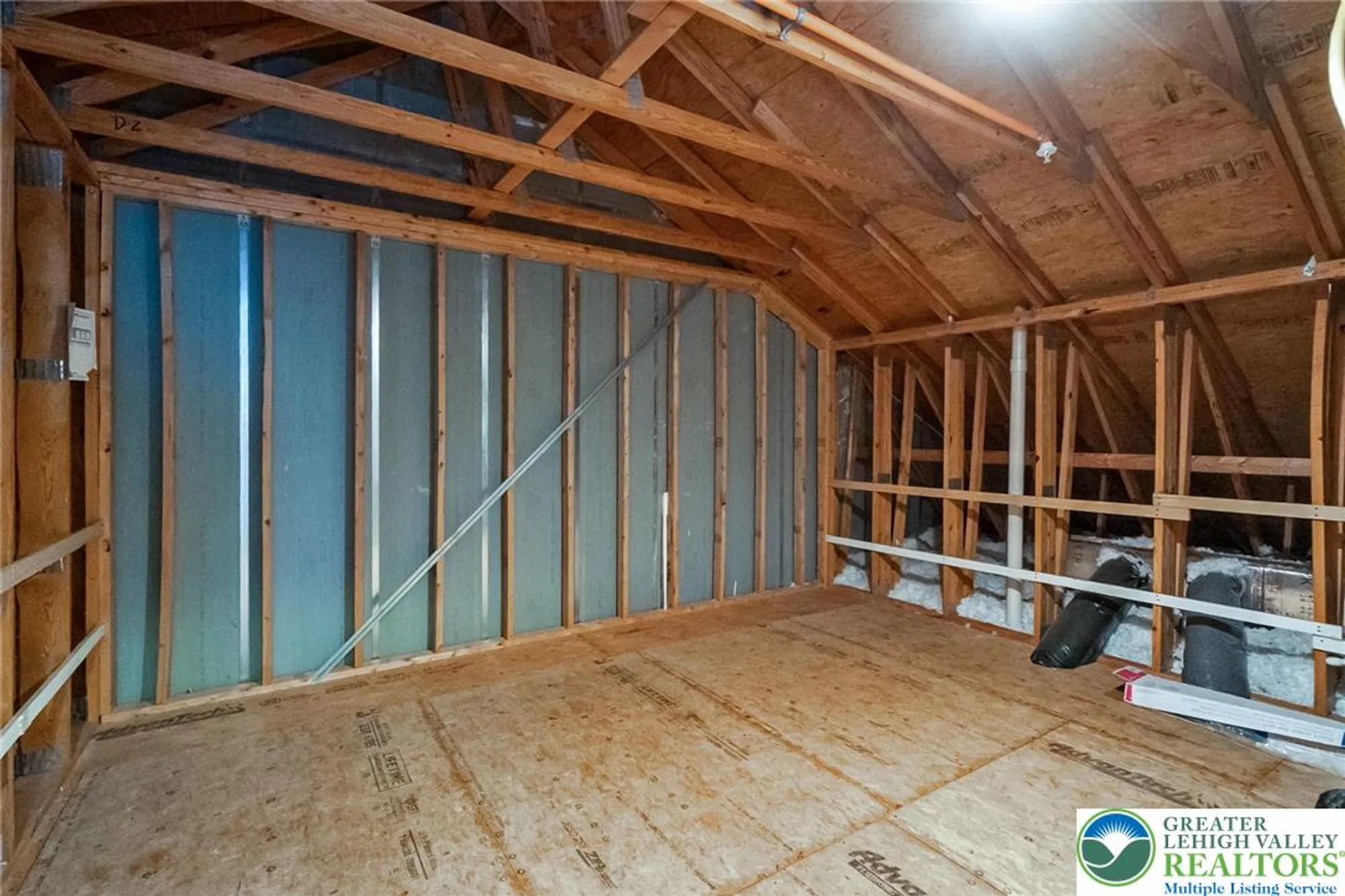 Property Slideshow image 46 of 54 | 5515 bayberry ln, Whitehall, PA, 18052