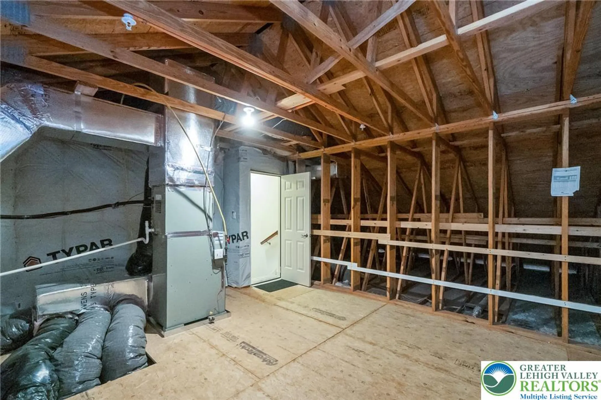 Property Slideshow image 47 of 54 | 5515 bayberry ln, Whitehall, PA, 18052