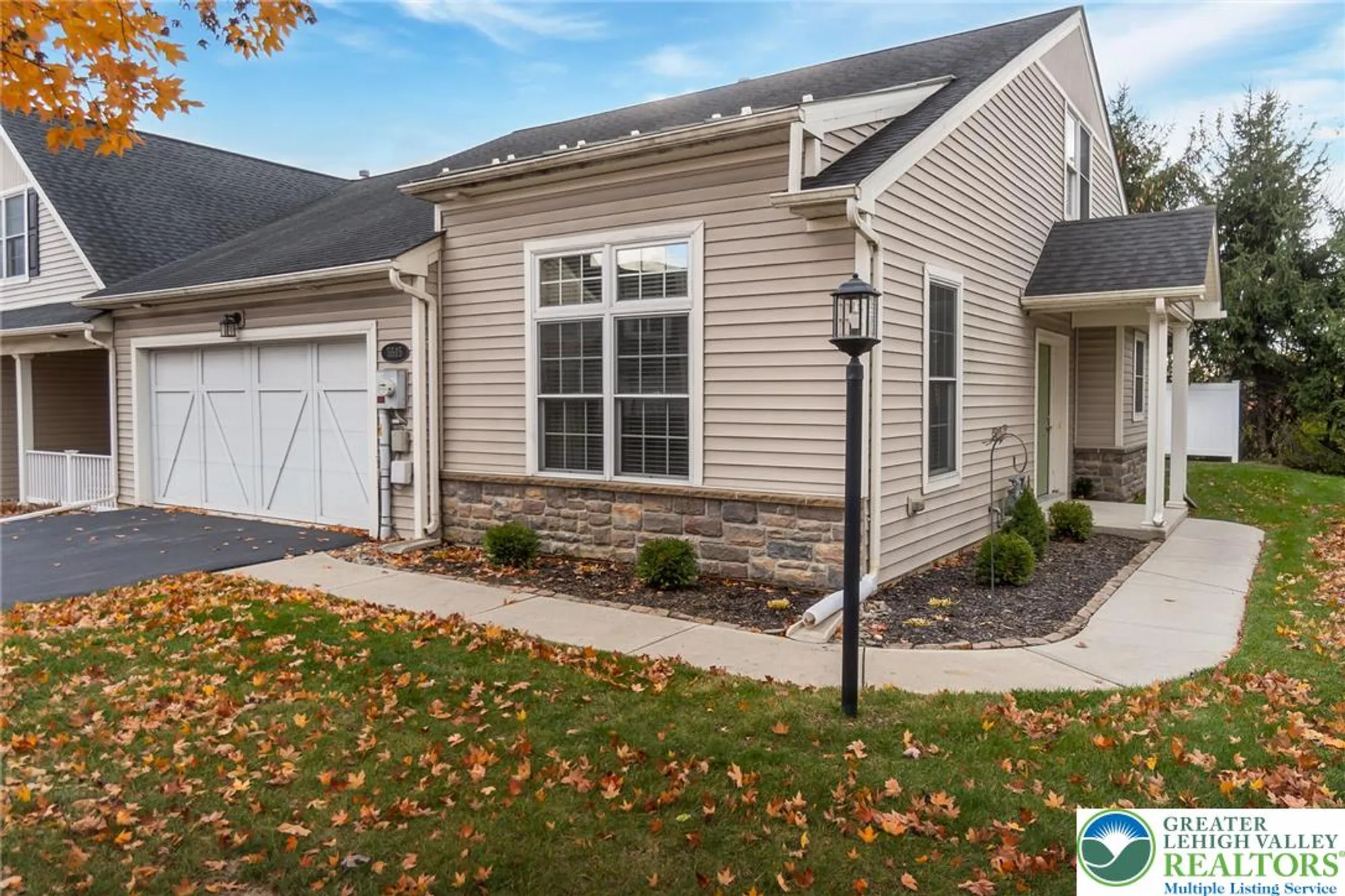 Property Slideshow image 5 of 54 | 5515 bayberry ln, Whitehall, PA, 18052