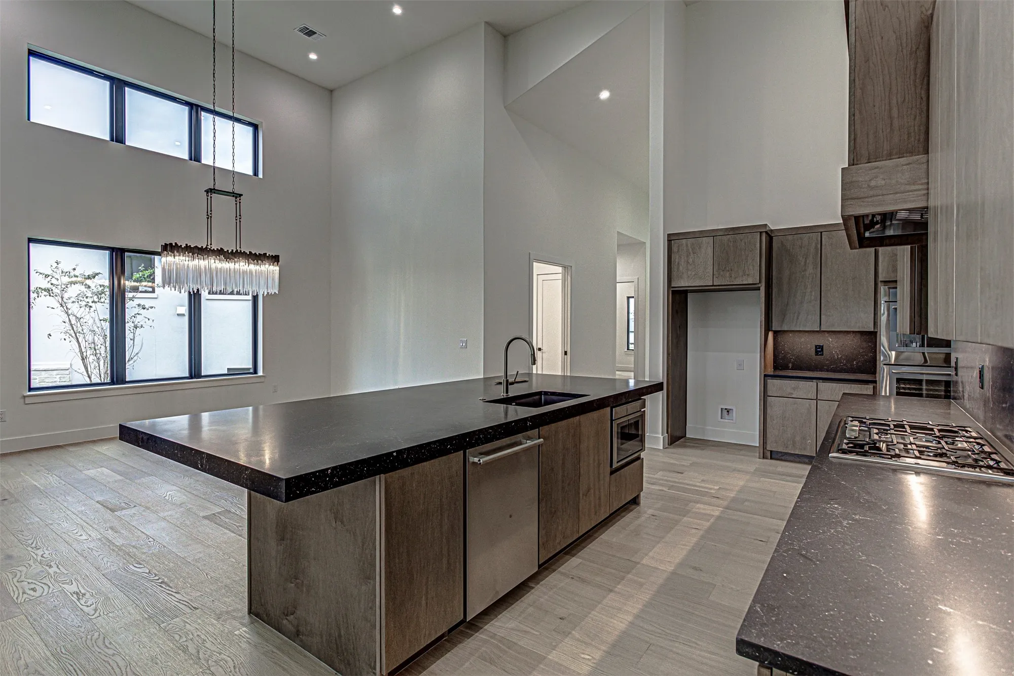 Property Slideshow image 10 of 37 | 101 manciano dr, Horseshoe Bay, TX, 78657