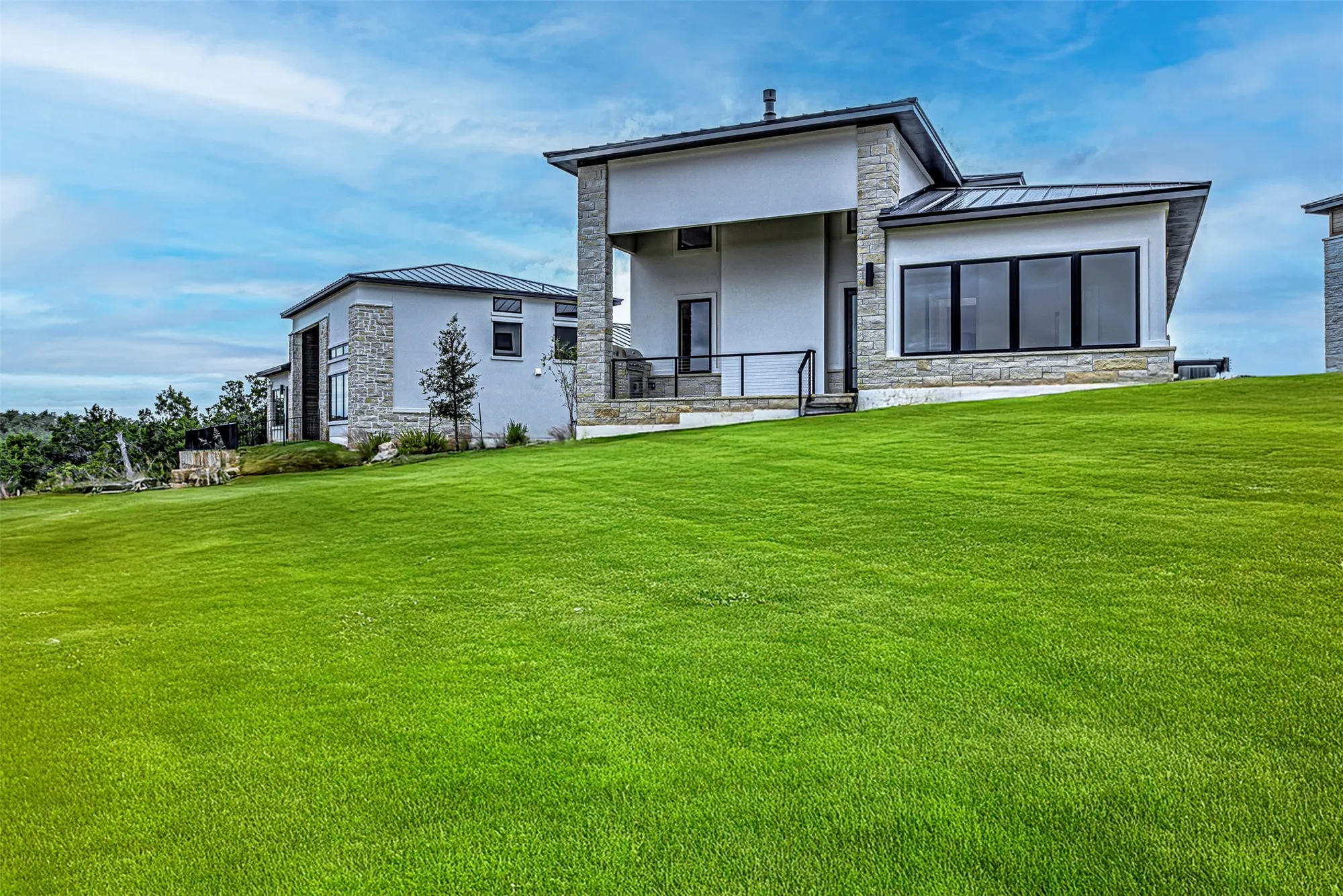 Property Slideshow image 34 of 37 | 101 manciano dr, Horseshoe Bay, TX, 78657