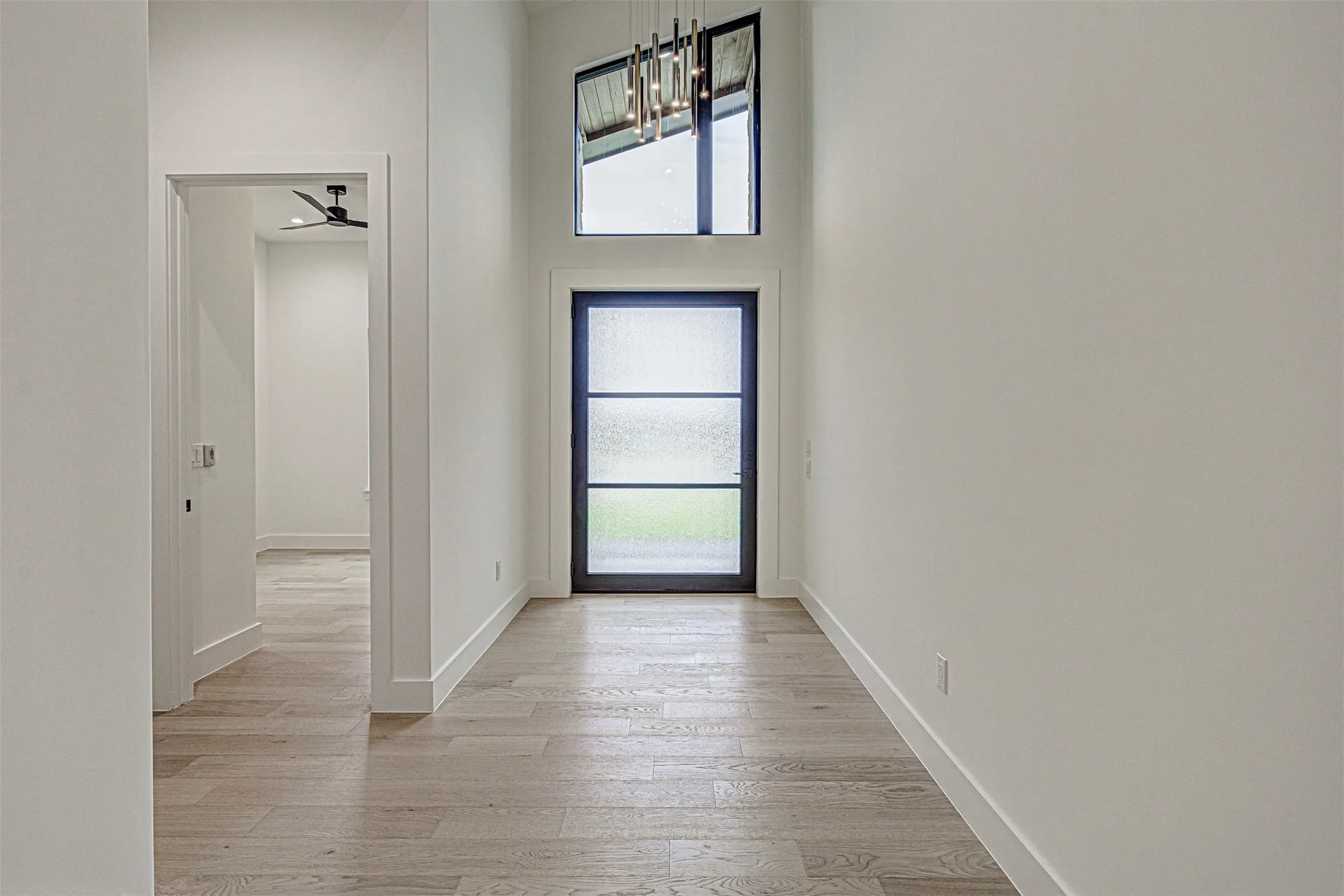 Property Slideshow image 5 of 37 | 101 manciano dr, Horseshoe Bay, TX, 78657