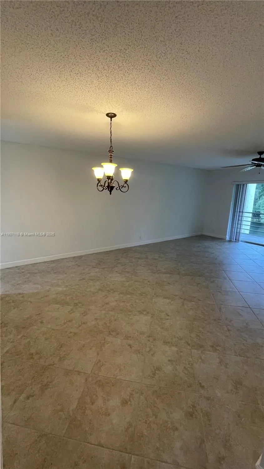 Property Slideshow image 8 of 23 | 110 lake meryl dr apt 216, West Palm Beach, FL, 33411