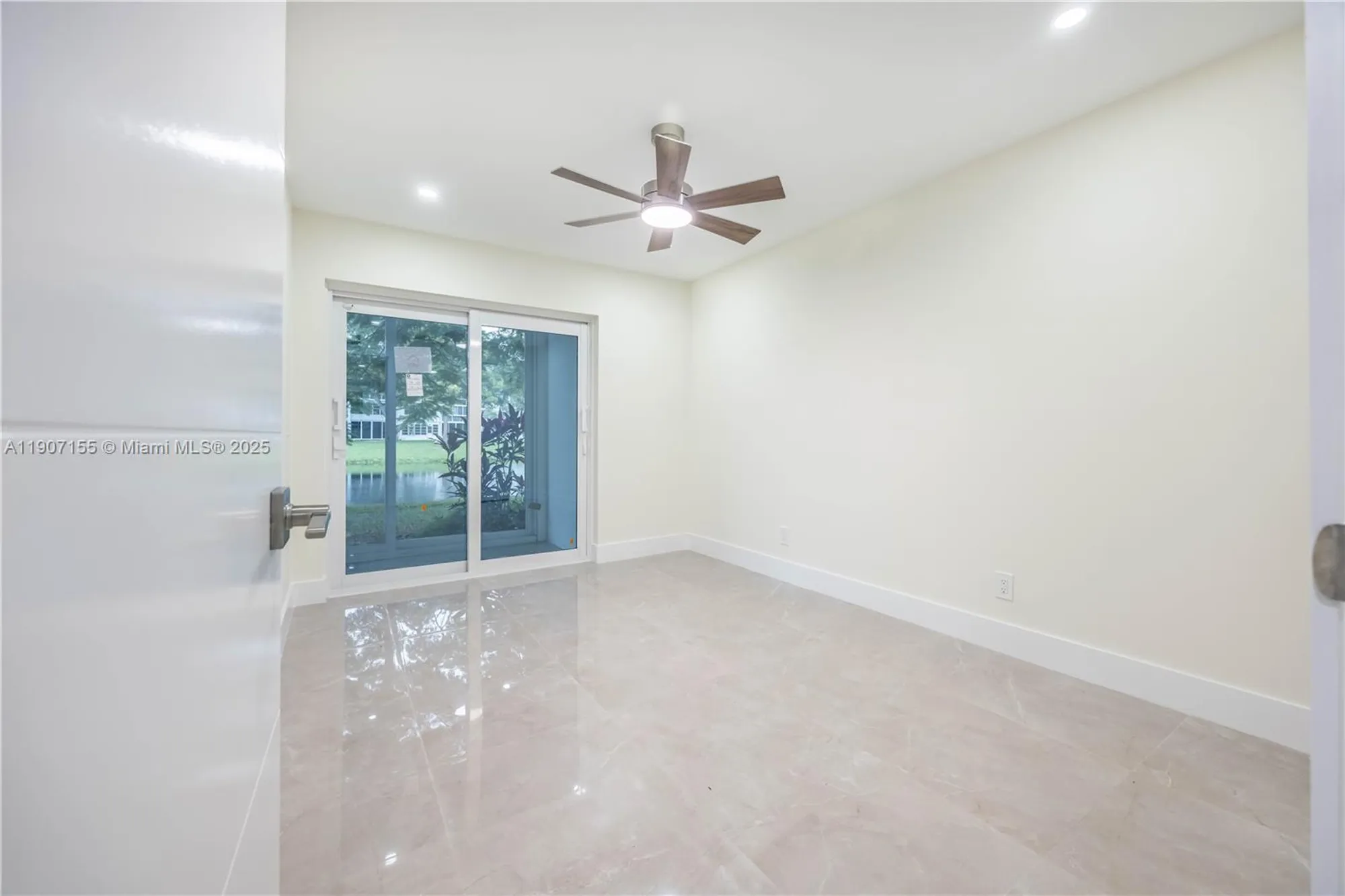 Property Slideshow image 15 of 23 | 211 durham e unit e, Deerfield Beach, FL, 33442