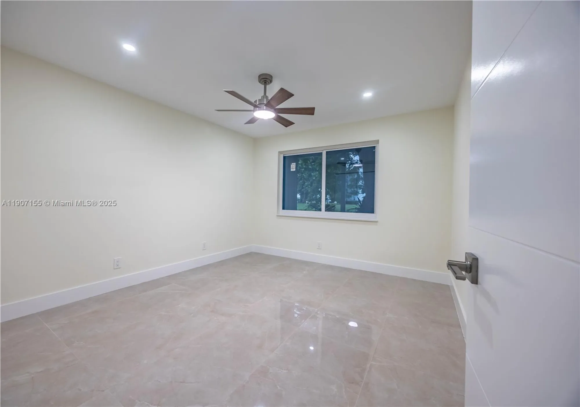 Property Slideshow image 18 of 23 | 211 durham e unit e, Deerfield Beach, FL, 33442
