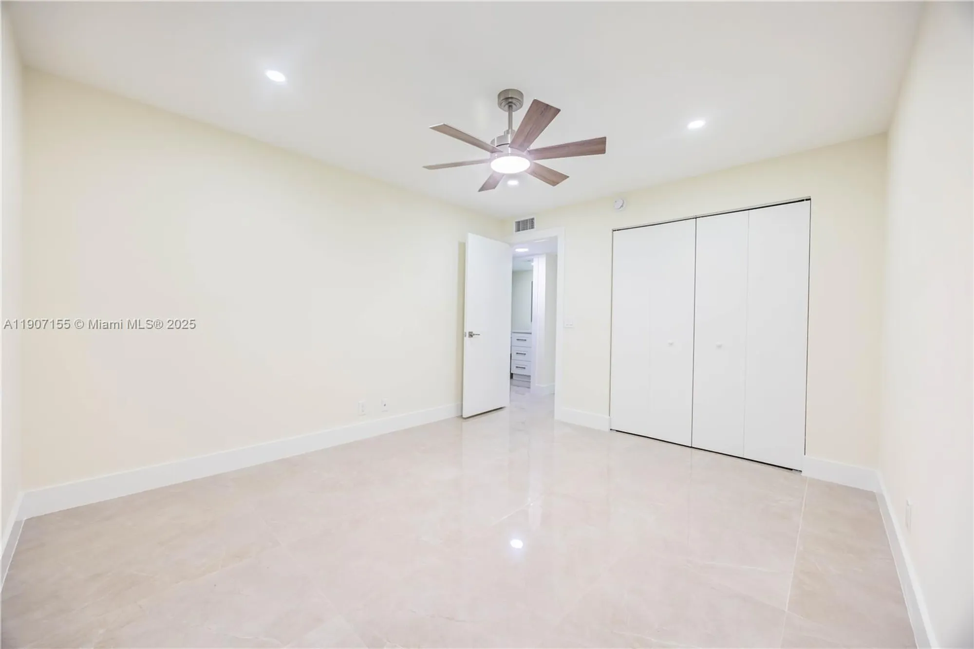 Property Slideshow image 20 of 23 | 211 durham e unit e, Deerfield Beach, FL, 33442