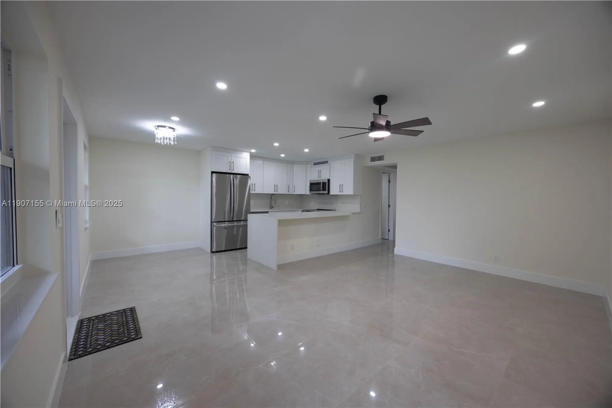 Property Slideshow image 4 of 23 | 211 durham e unit e, Deerfield Beach, FL, 33442