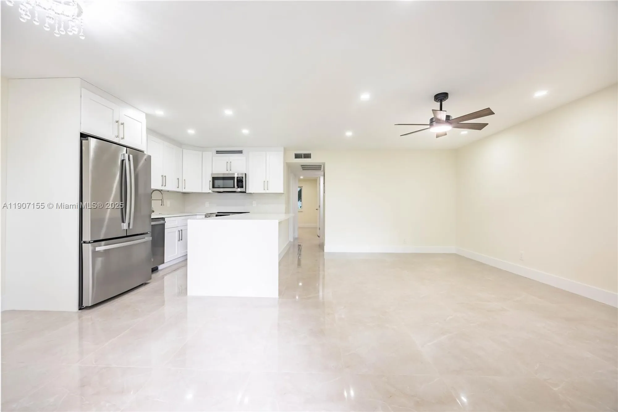 Property Slideshow image 9 of 23 | 211 durham e unit e, Deerfield Beach, FL, 33442