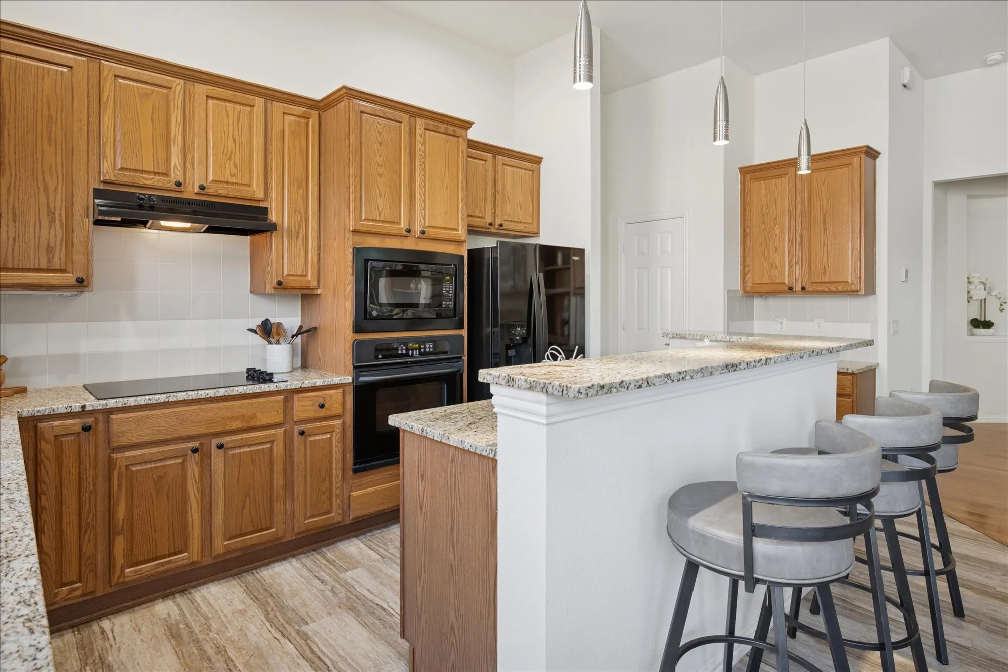 Property Slideshow image 13 of 23 | 351 rio bravo dr, Fairview, TX, 75069