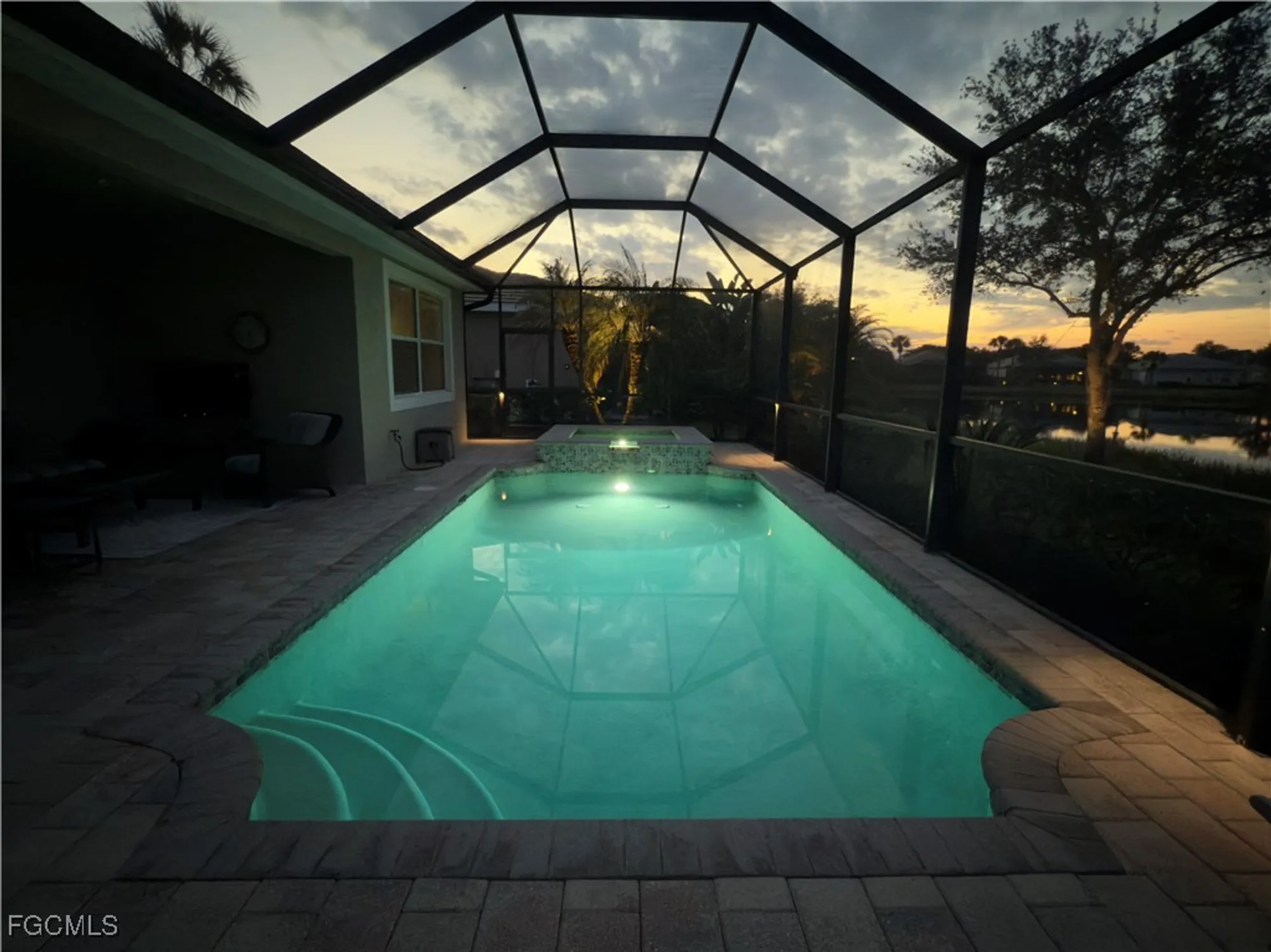 Property Slideshow image 15 of 43 | 3940 otter bend cir, Fort Myers, FL, 33905