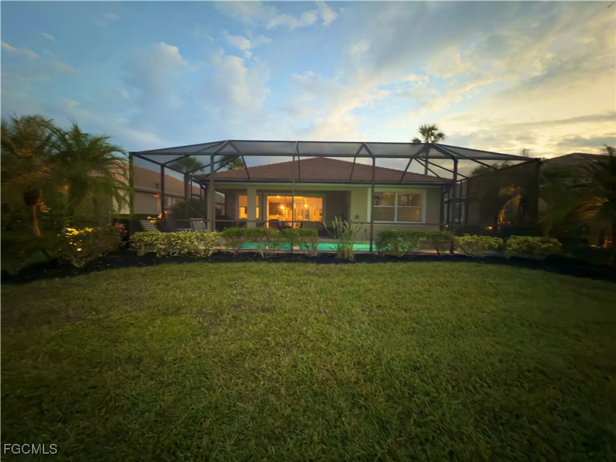 Property Slideshow image 11 of 43 | 3940 otter bend cir, Fort Myers, FL, 33905