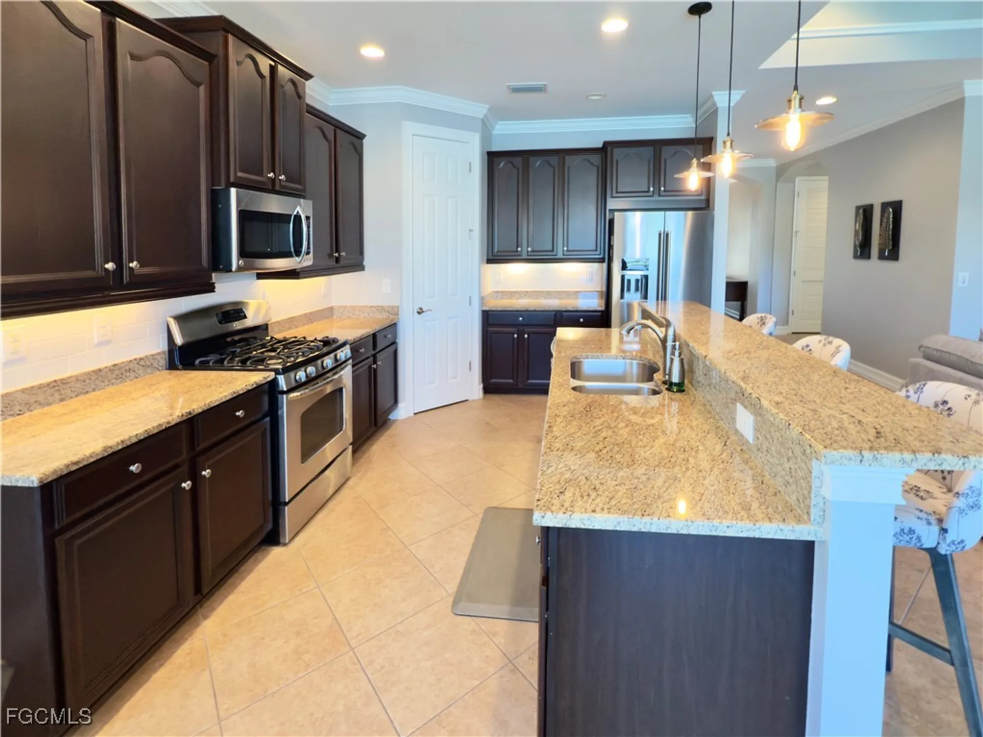 Property Slideshow image 30 of 43 | 3940 otter bend cir, Fort Myers, FL, 33905