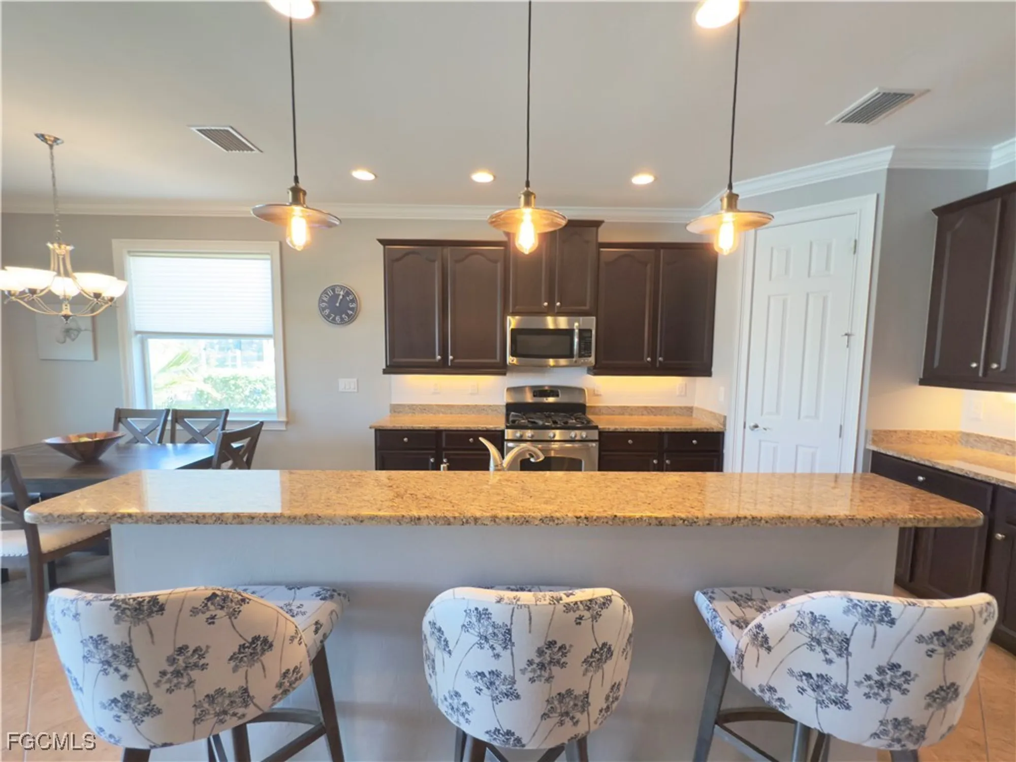 Property Slideshow image 31 of 43 | 3940 otter bend cir, Fort Myers, FL, 33905