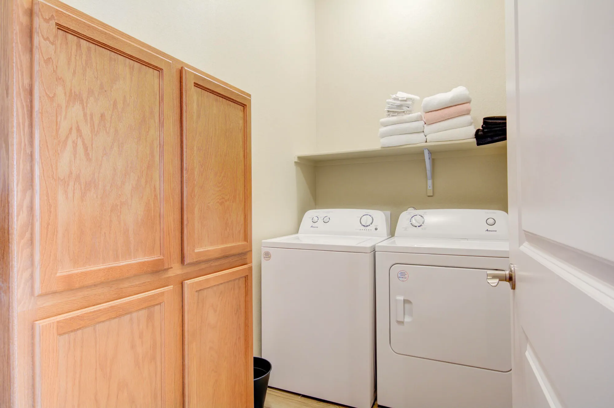 Property Slideshow image 15 of 38 | 460 rio chama cir sw, Los Lunas, NM, 87031