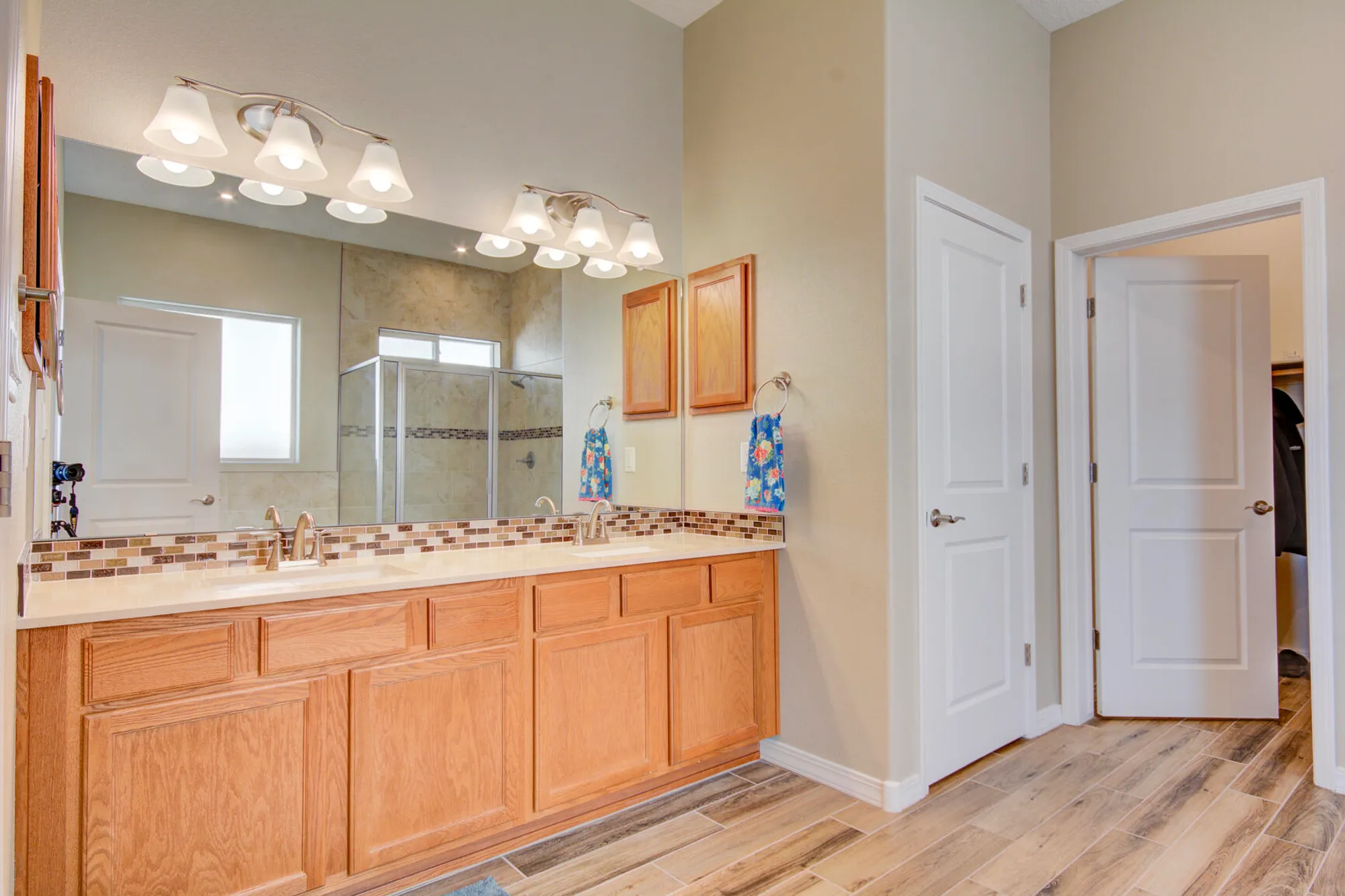 Property Slideshow image 36 of 38 | 460 rio chama cir sw, Los Lunas, NM, 87031