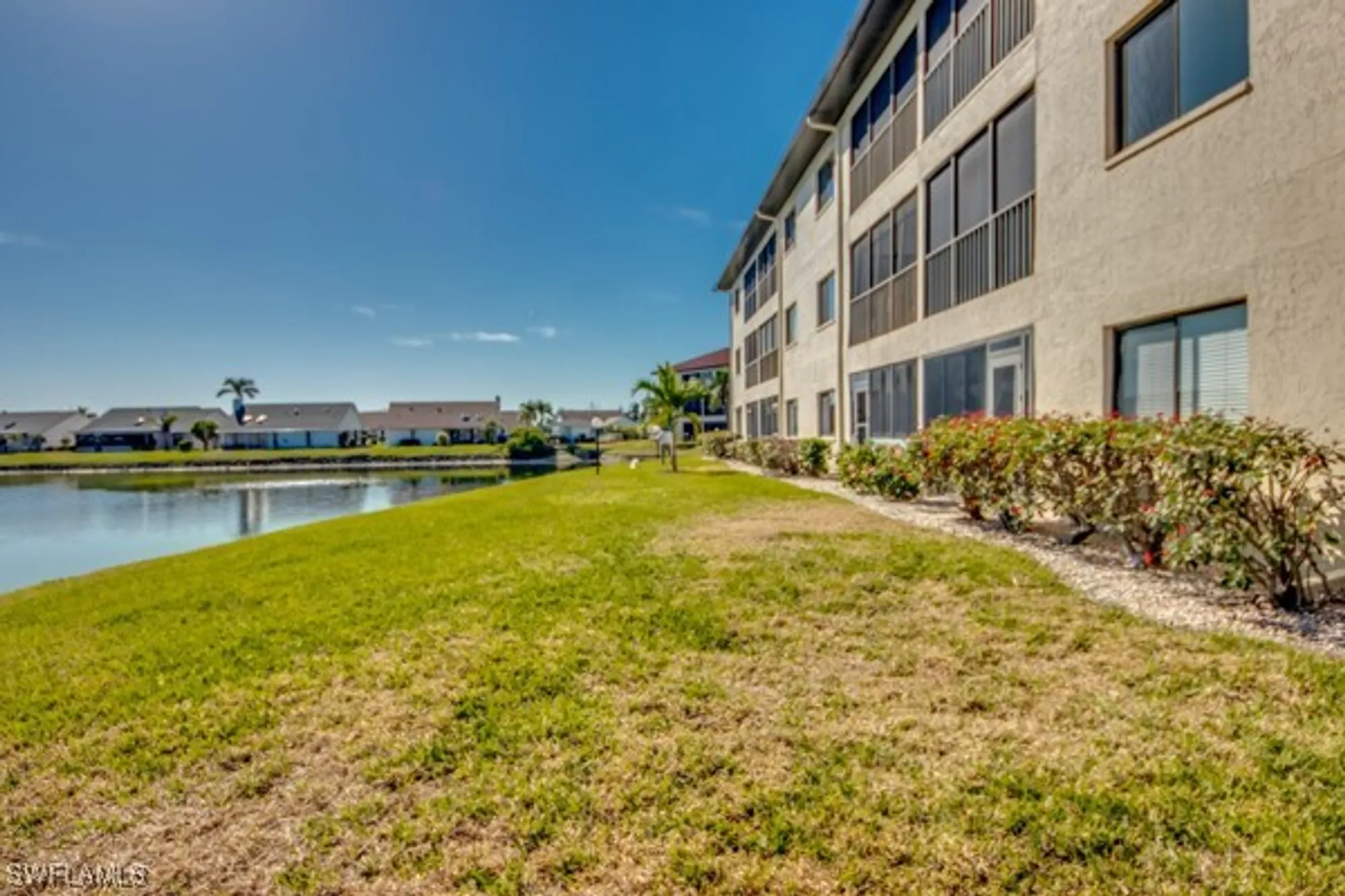 Property Slideshow image 27 of 46 | 11110 caravel cir apt 205, Fort Myers, FL, 33908