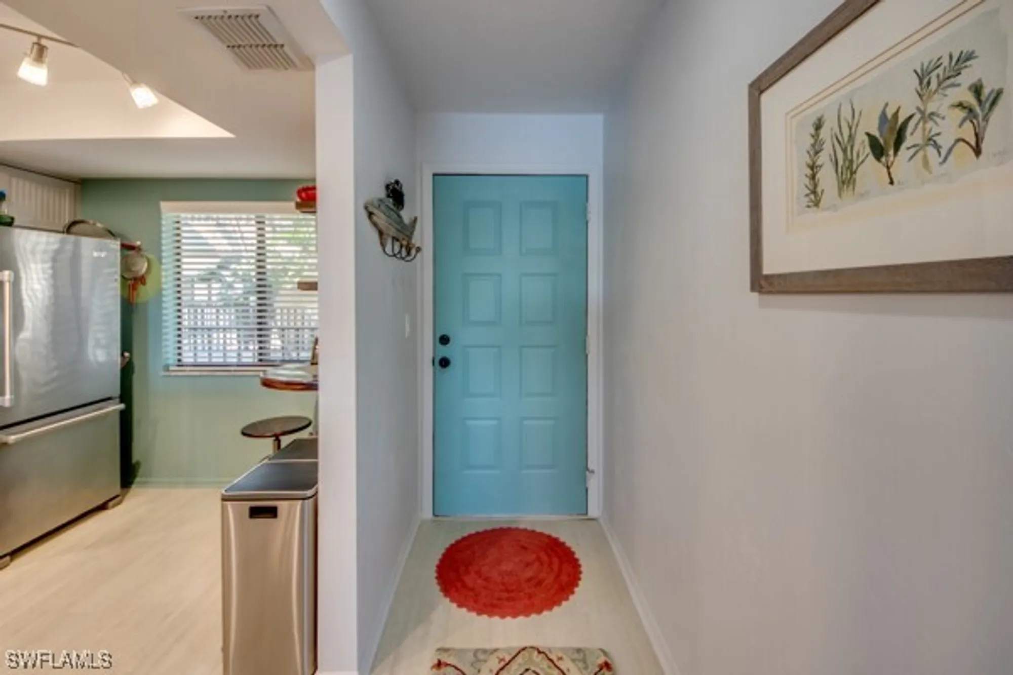 Property Slideshow image 4 of 46 | 11110 caravel cir apt 205, Fort Myers, FL, 33908