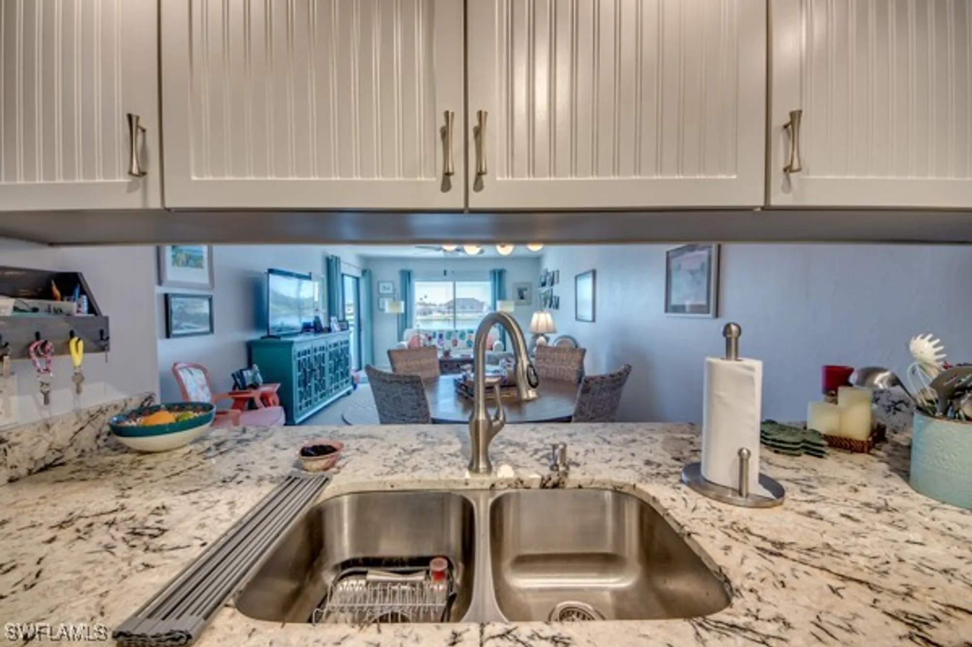 Property Slideshow image 7 of 46 | 11110 caravel cir apt 205, Fort Myers, FL, 33908