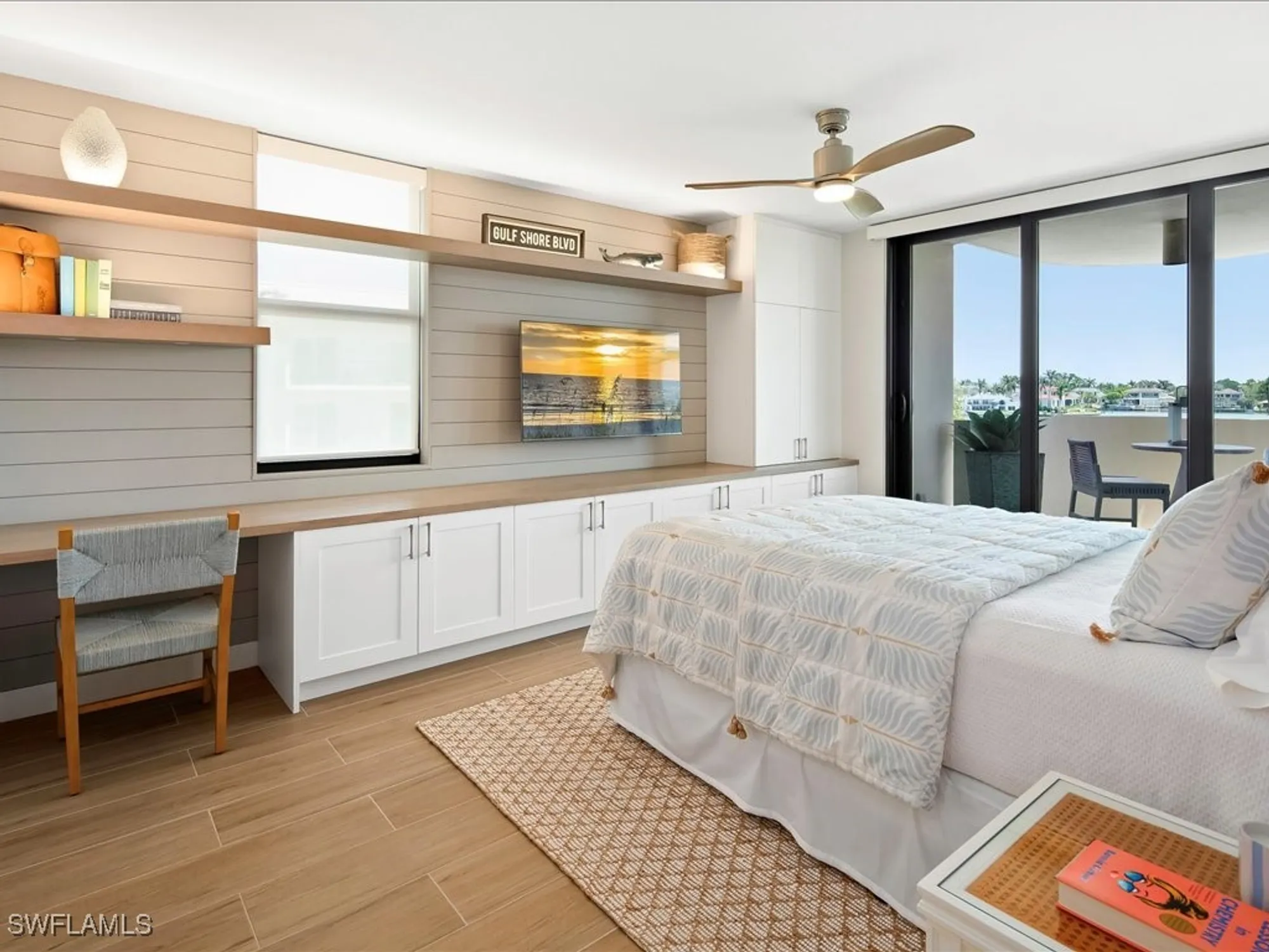 Property Slideshow image 20 of 42 | 3100 gulf shore blvd n apt 201, Naples, FL, 34103