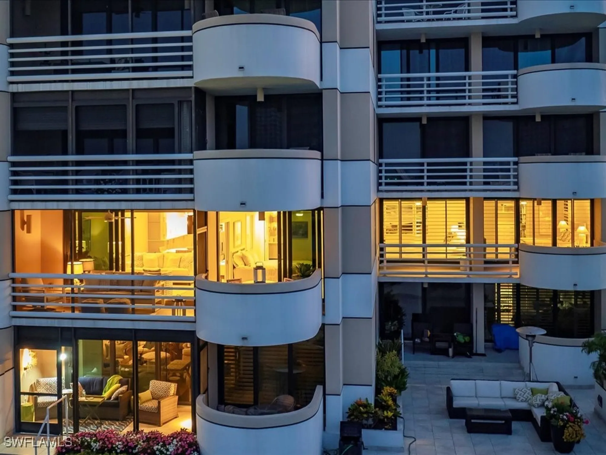 Property Slideshow image 35 of 42 | 3100 gulf shore blvd n apt 201, Naples, FL, 34103