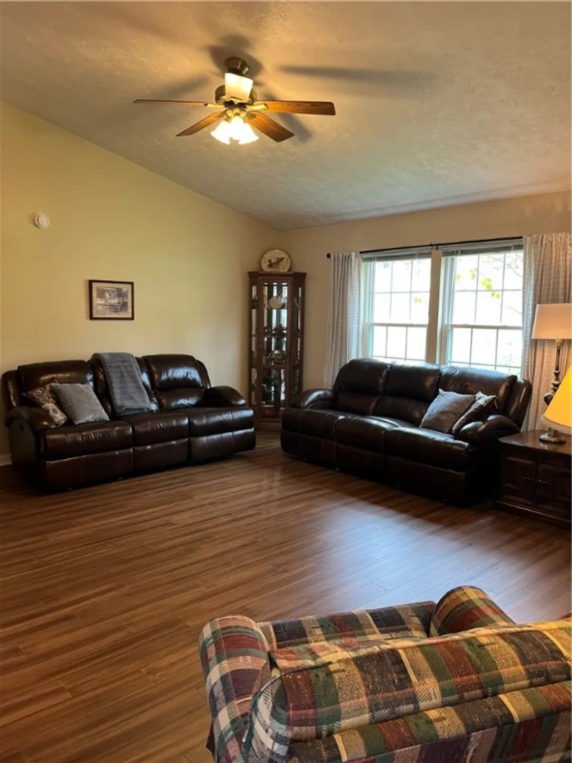 Property Slideshow image 3 of 39 | 50 blueberry ln, Wexford, PA, 15090