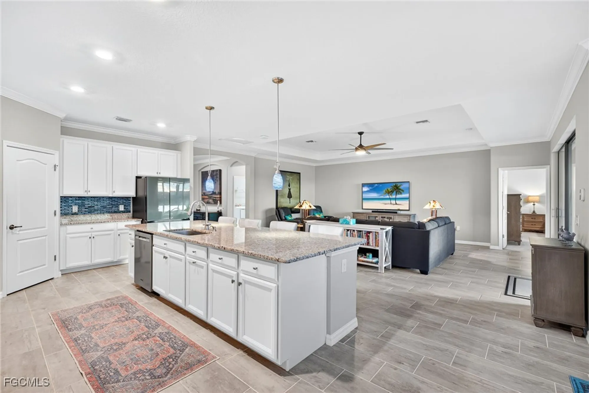 Property Slideshow image 8 of 45 | 11938 bay oak dr, Fort Myers, FL, 33913