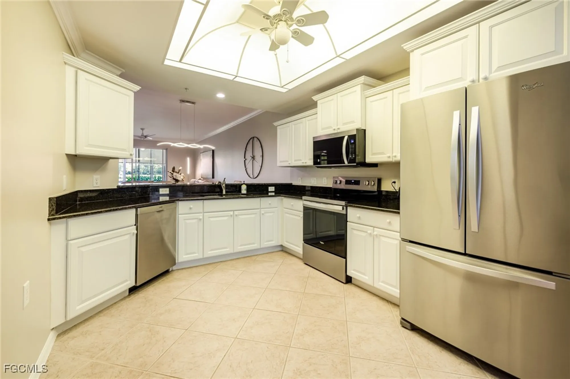 Property Slideshow image 40 of 50 | 10381 mcarthur palm ln apt 2711, Fort Myers, FL, 33966