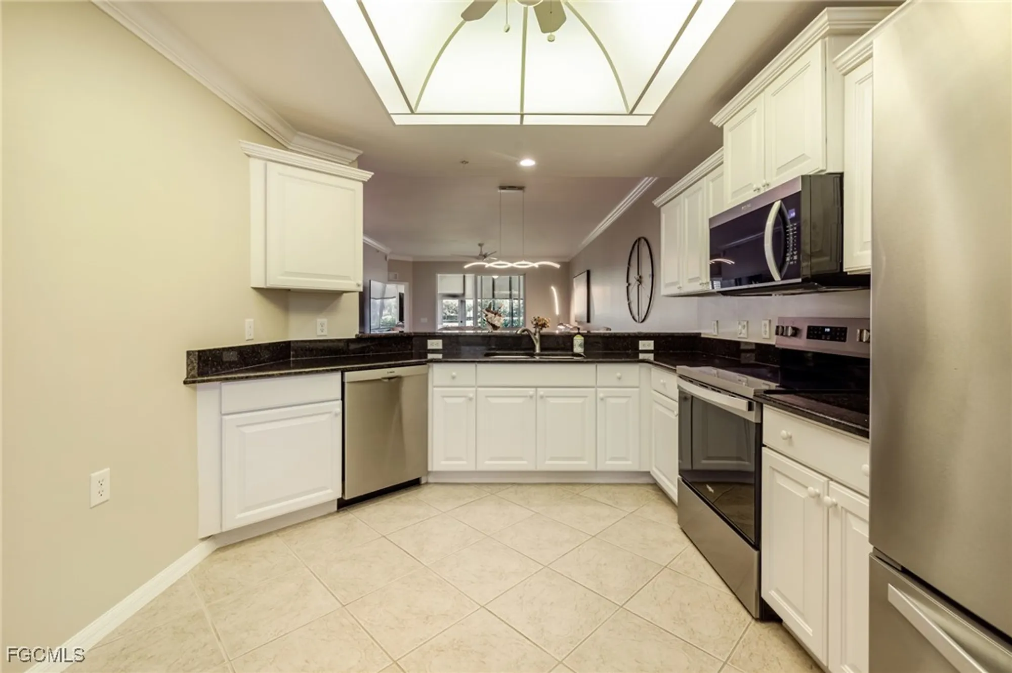 Property Slideshow image 41 of 50 | 10381 mcarthur palm ln apt 2711, Fort Myers, FL, 33966