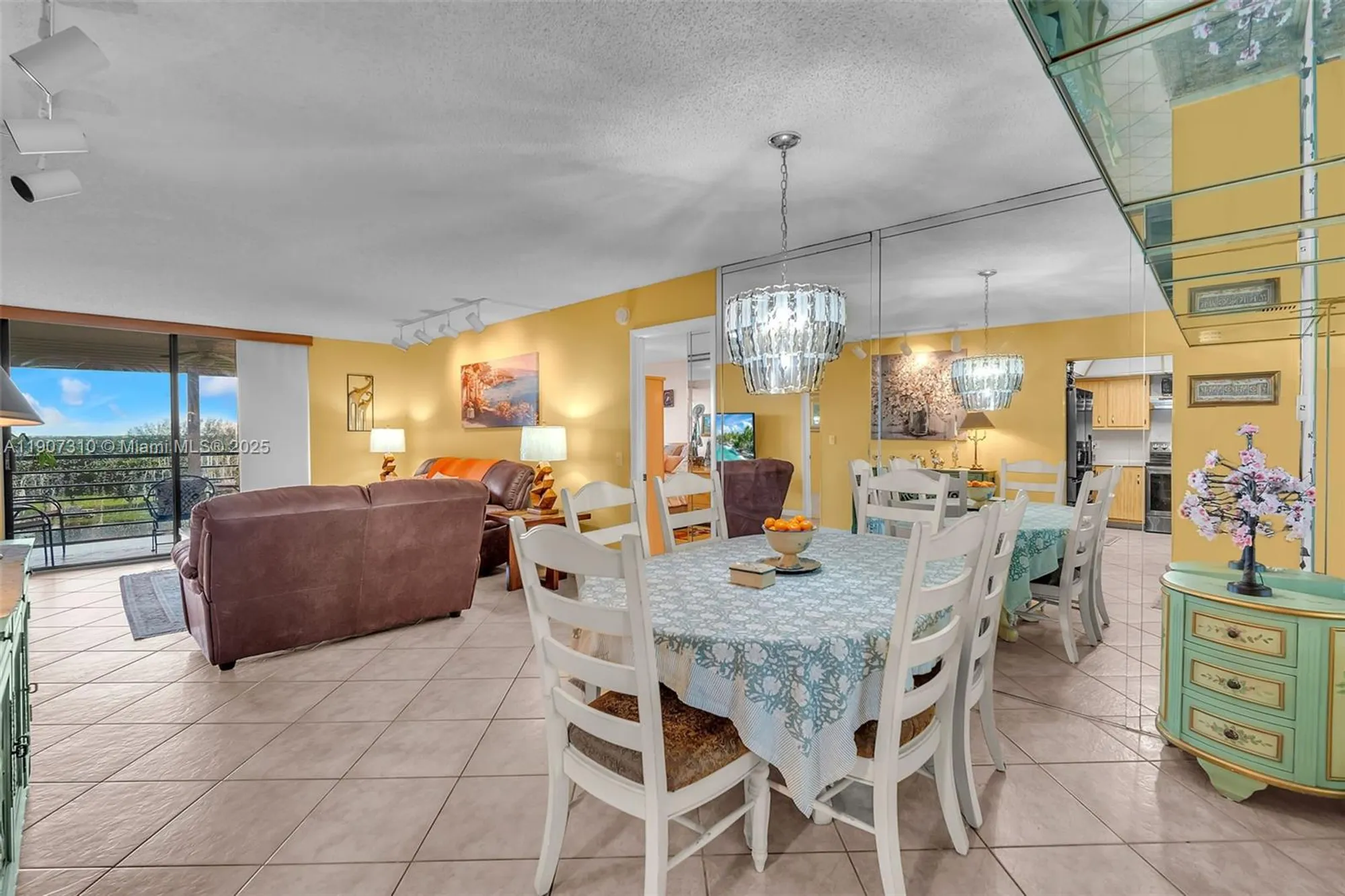Property Slideshow image 9 of 18 | 900 saint charles pl ph 9, Pembroke Pines, FL, 33026