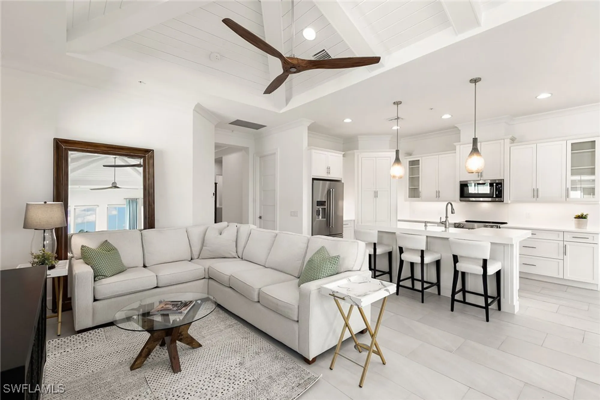 Property Slideshow image 13 of 46 | 6585 dominica dr unit 201, Naples, FL, 34113