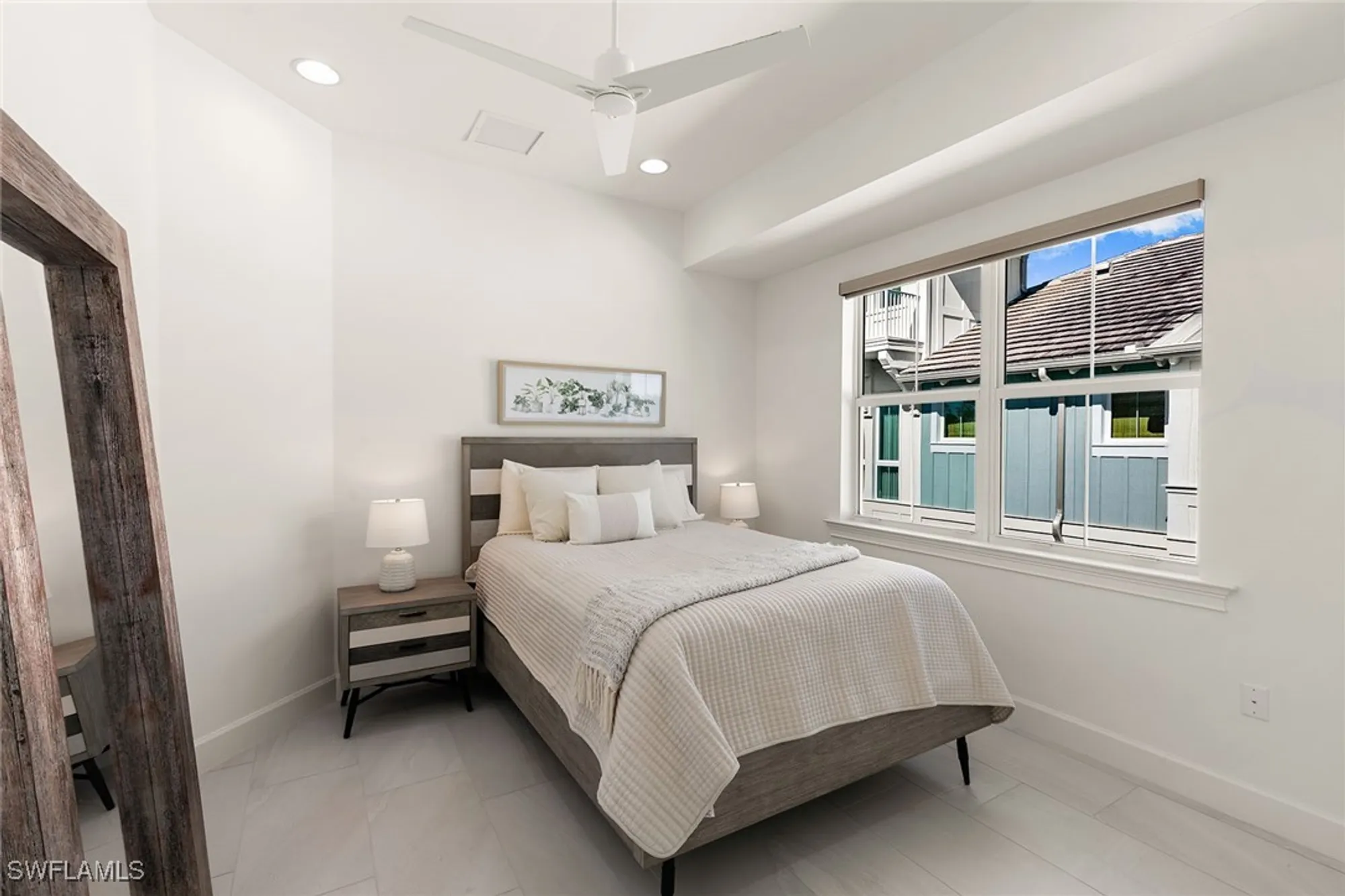 Property Slideshow image 24 of 46 | 6585 dominica dr unit 201, Naples, FL, 34113