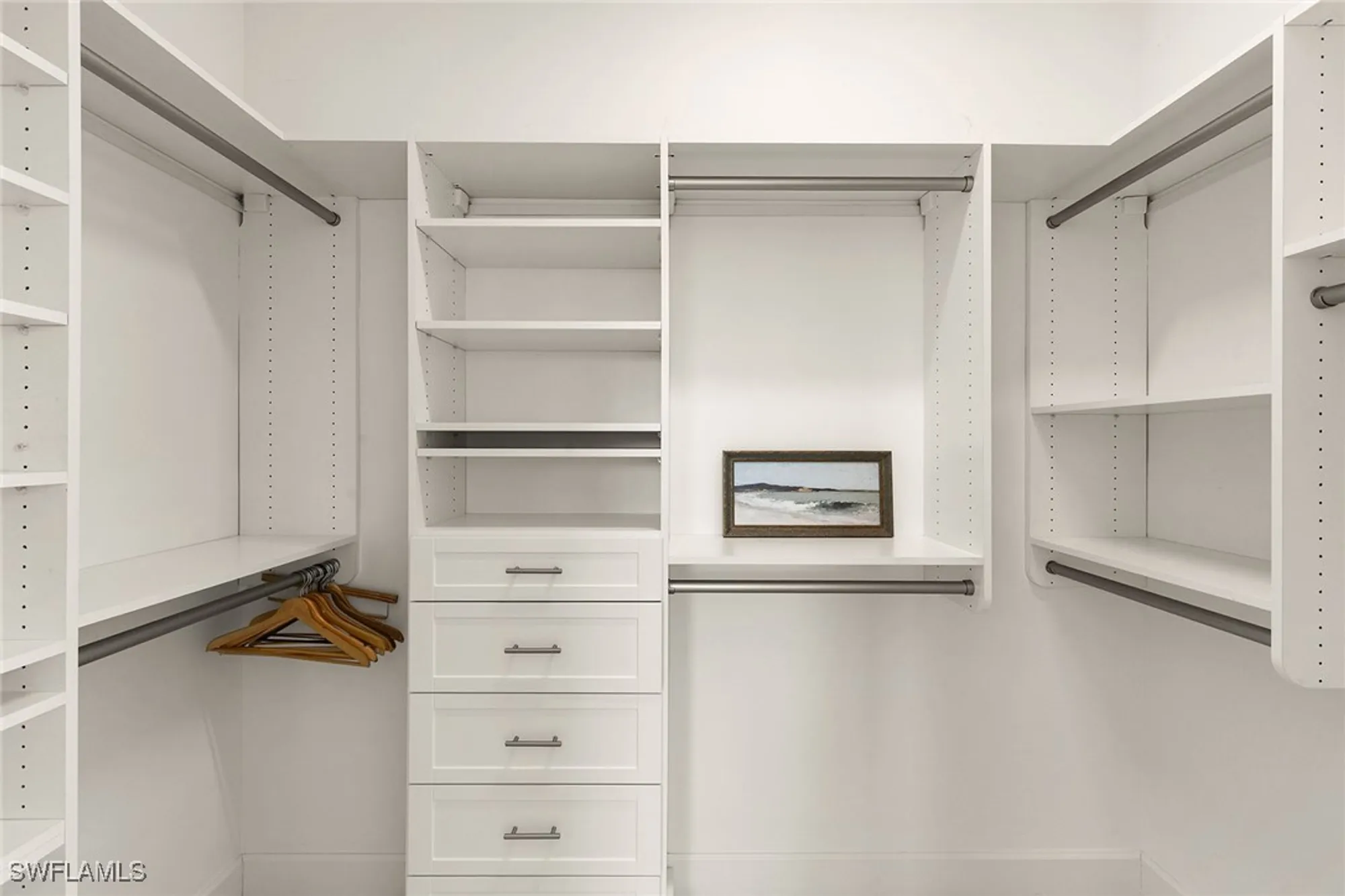 Property Slideshow image 21 of 46 | 6585 dominica dr unit 201, Naples, FL, 34113