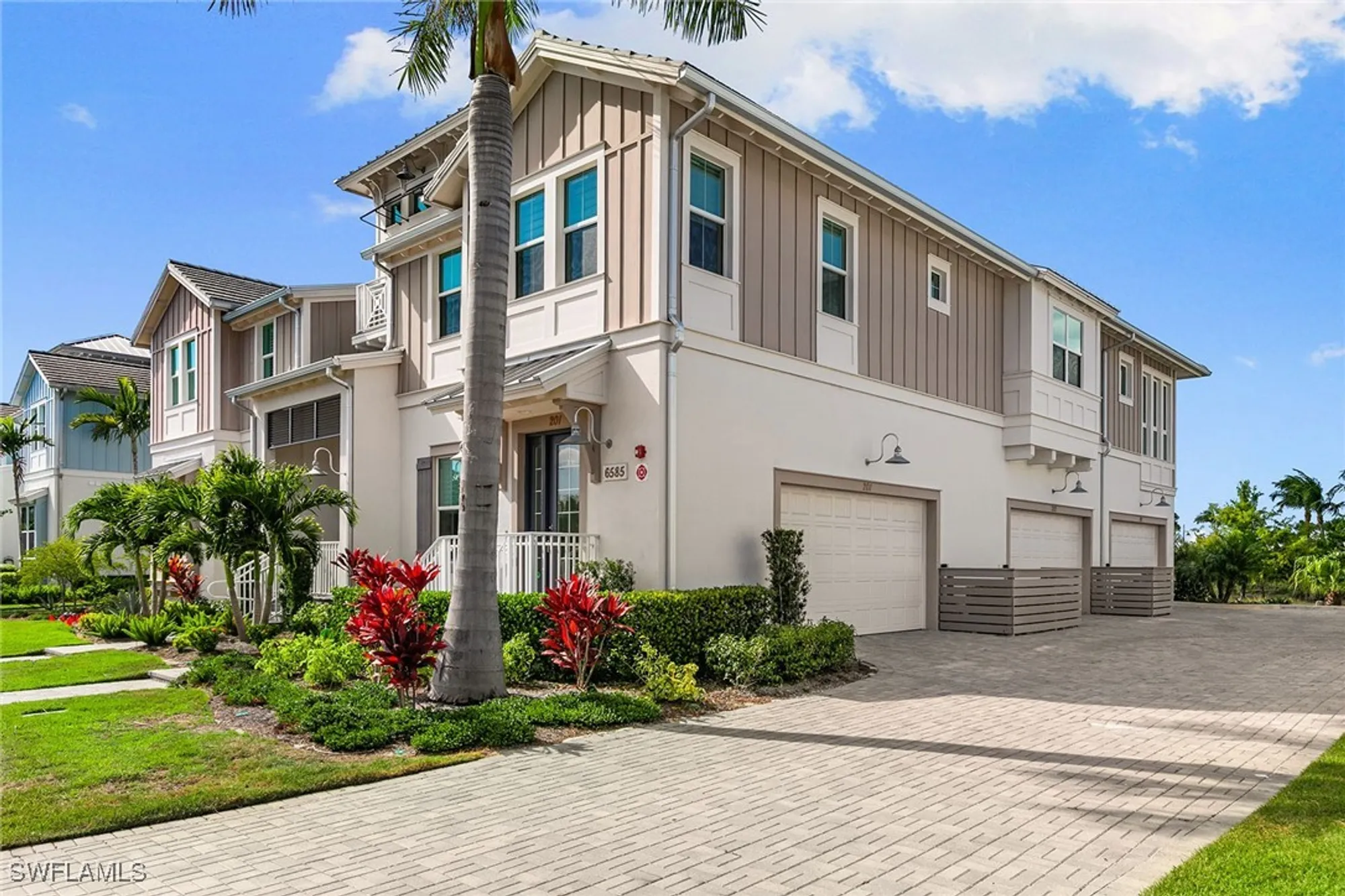 Property Slideshow image 32 of 46 | 6585 dominica dr unit 201, Naples, FL, 34113