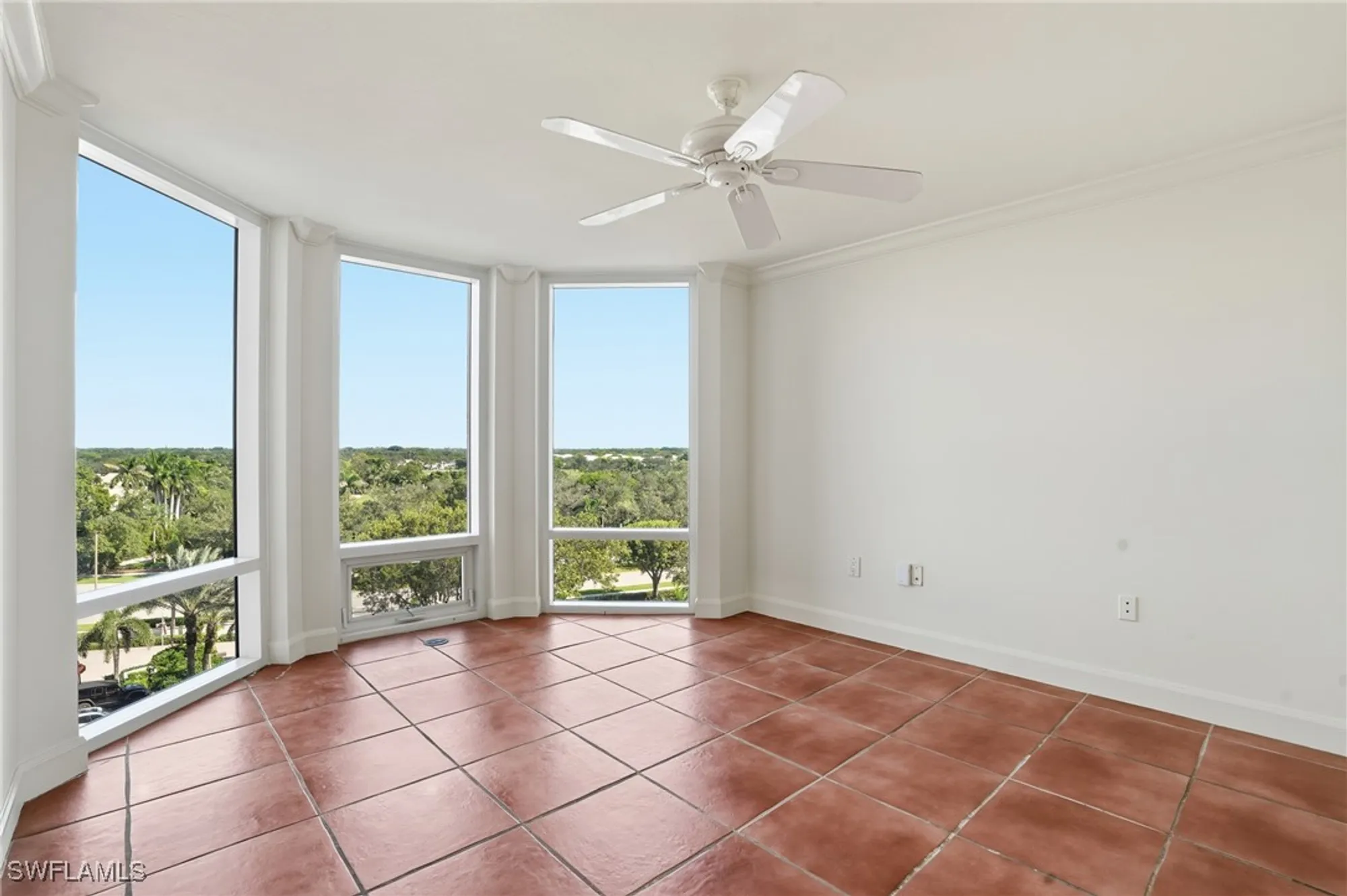Property Slideshow image 10 of 45 | 6849 grenadier blvd 701, Naples, FL, 34108