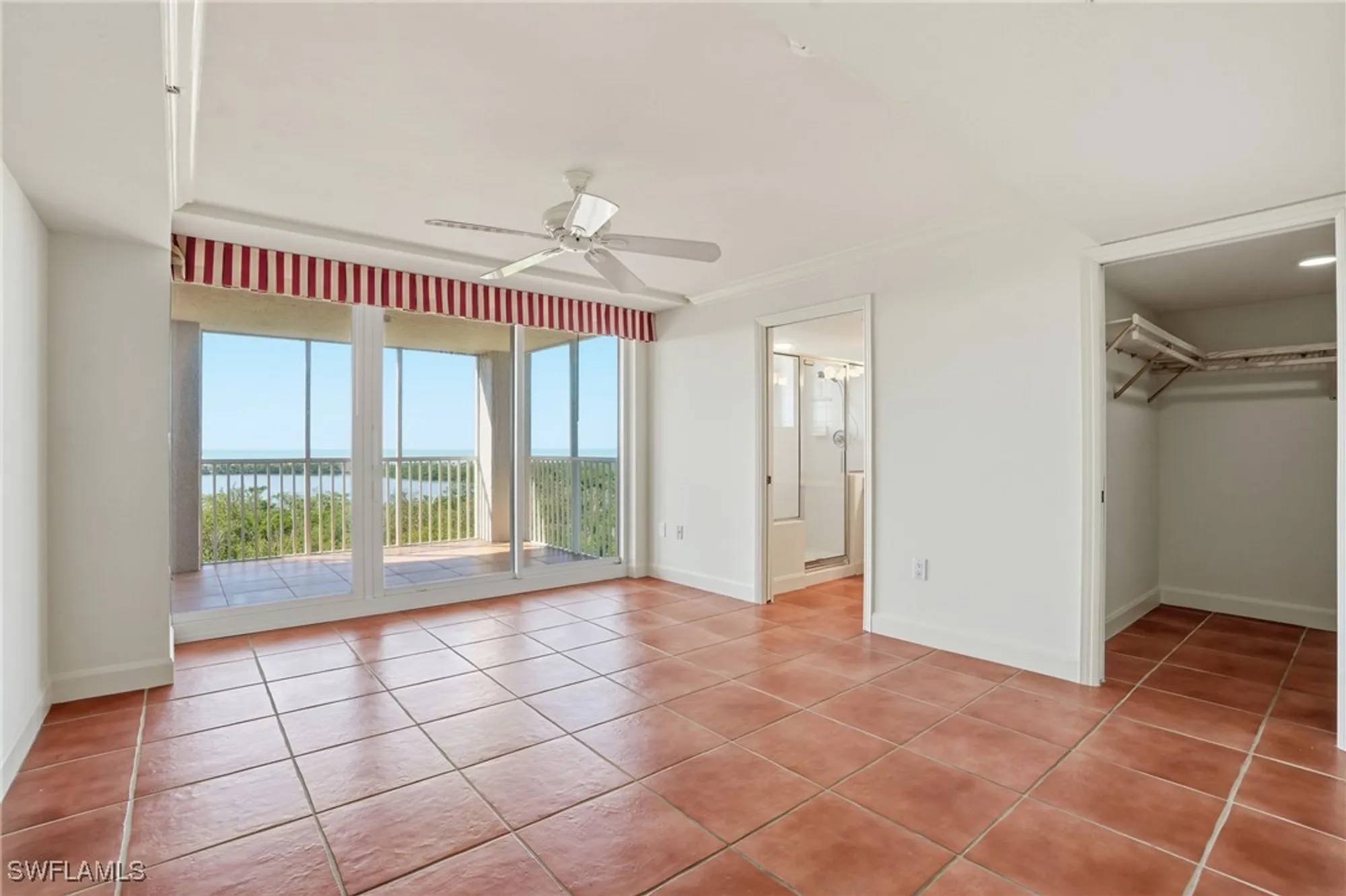 Property Slideshow image 22 of 45 | 6849 grenadier blvd 701, Naples, FL, 34108
