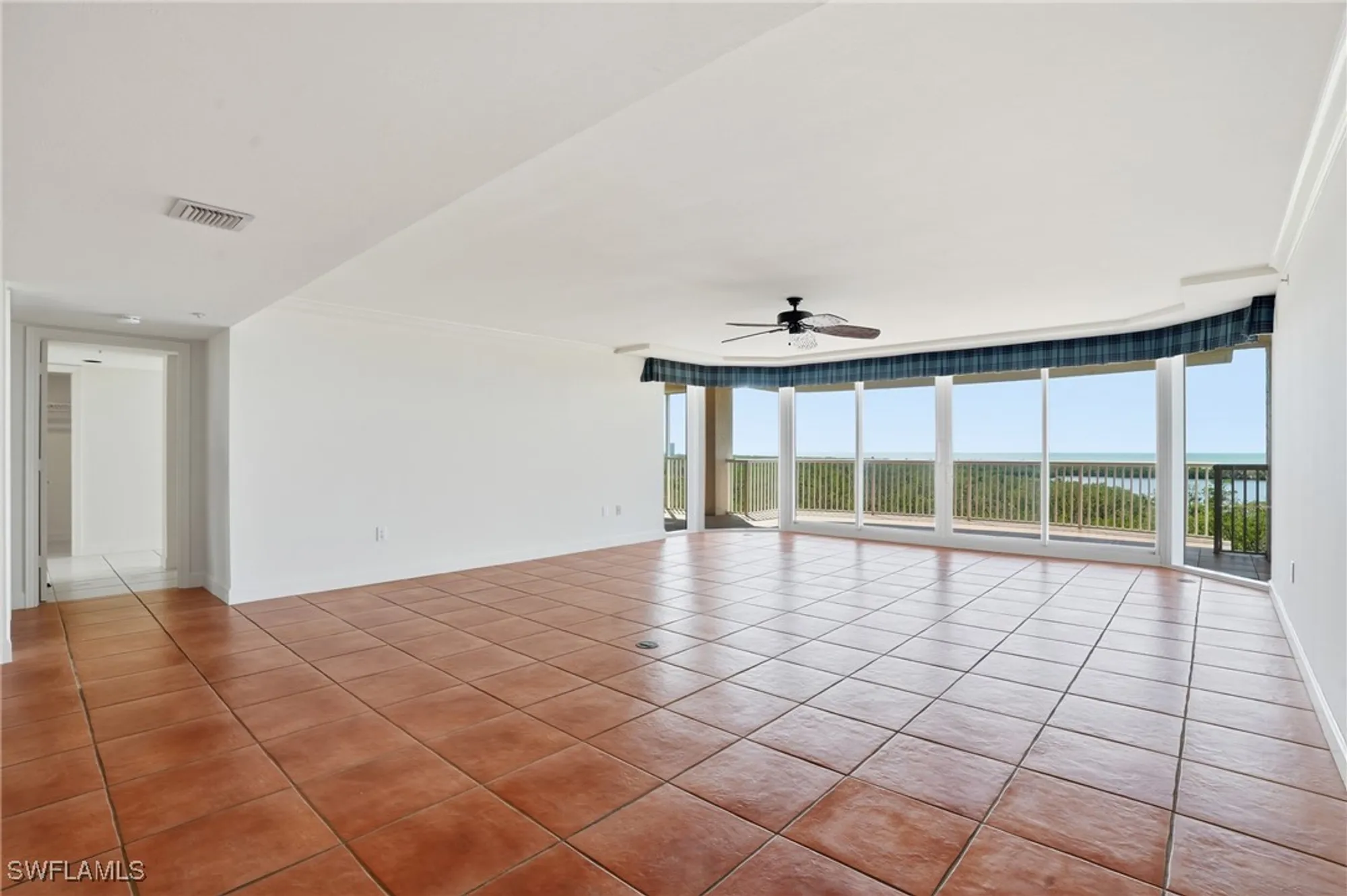 Property Slideshow image 7 of 45 | 6849 grenadier blvd 701, Naples, FL, 34108